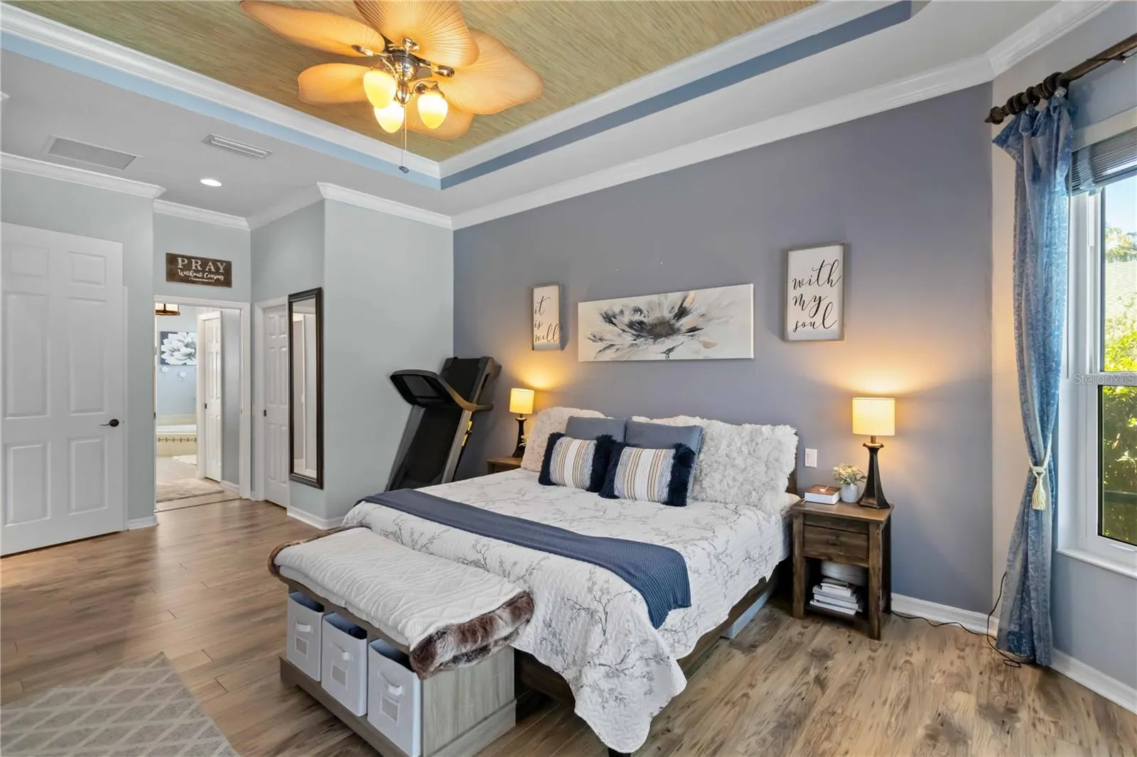 13136 PEREGRIN CIR