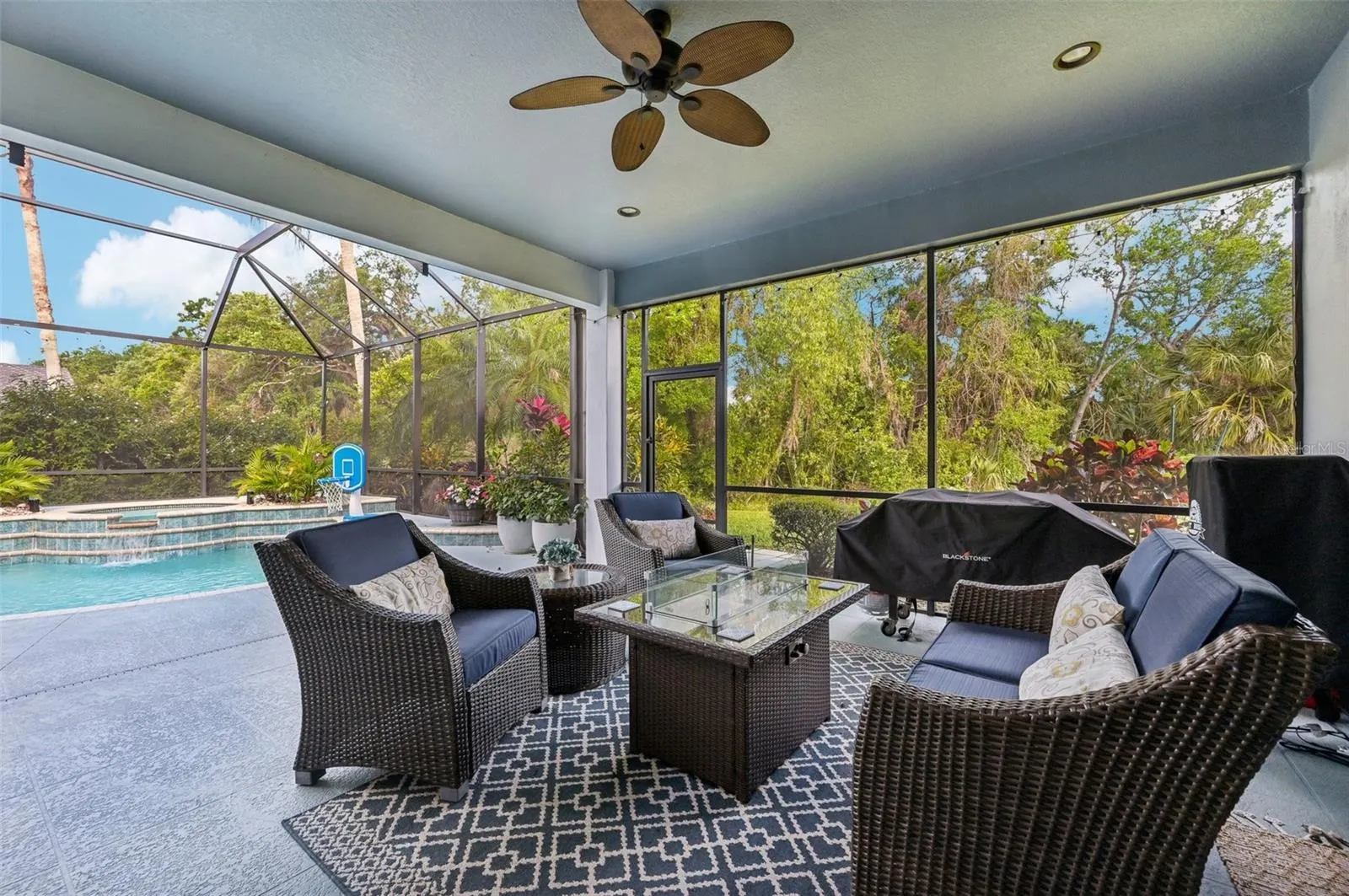 13136 PEREGRIN CIR