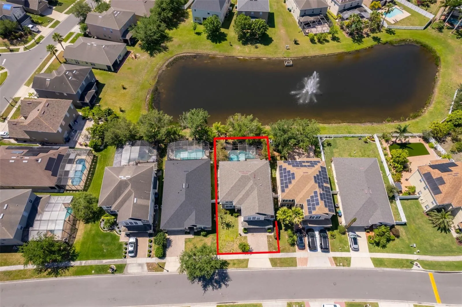 1938 CEDAR LAKE DR