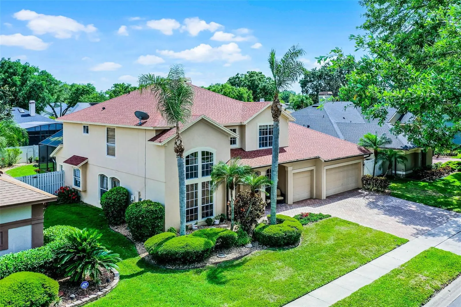 3033 ZAHARIAS DR