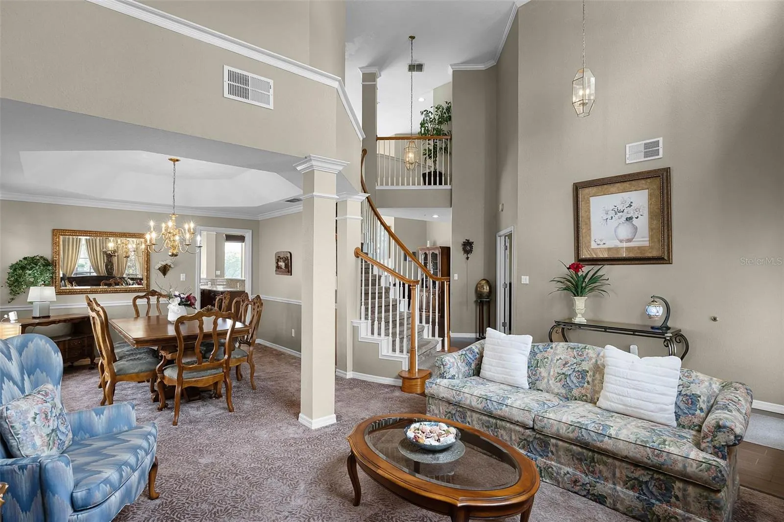 3033 ZAHARIAS DR