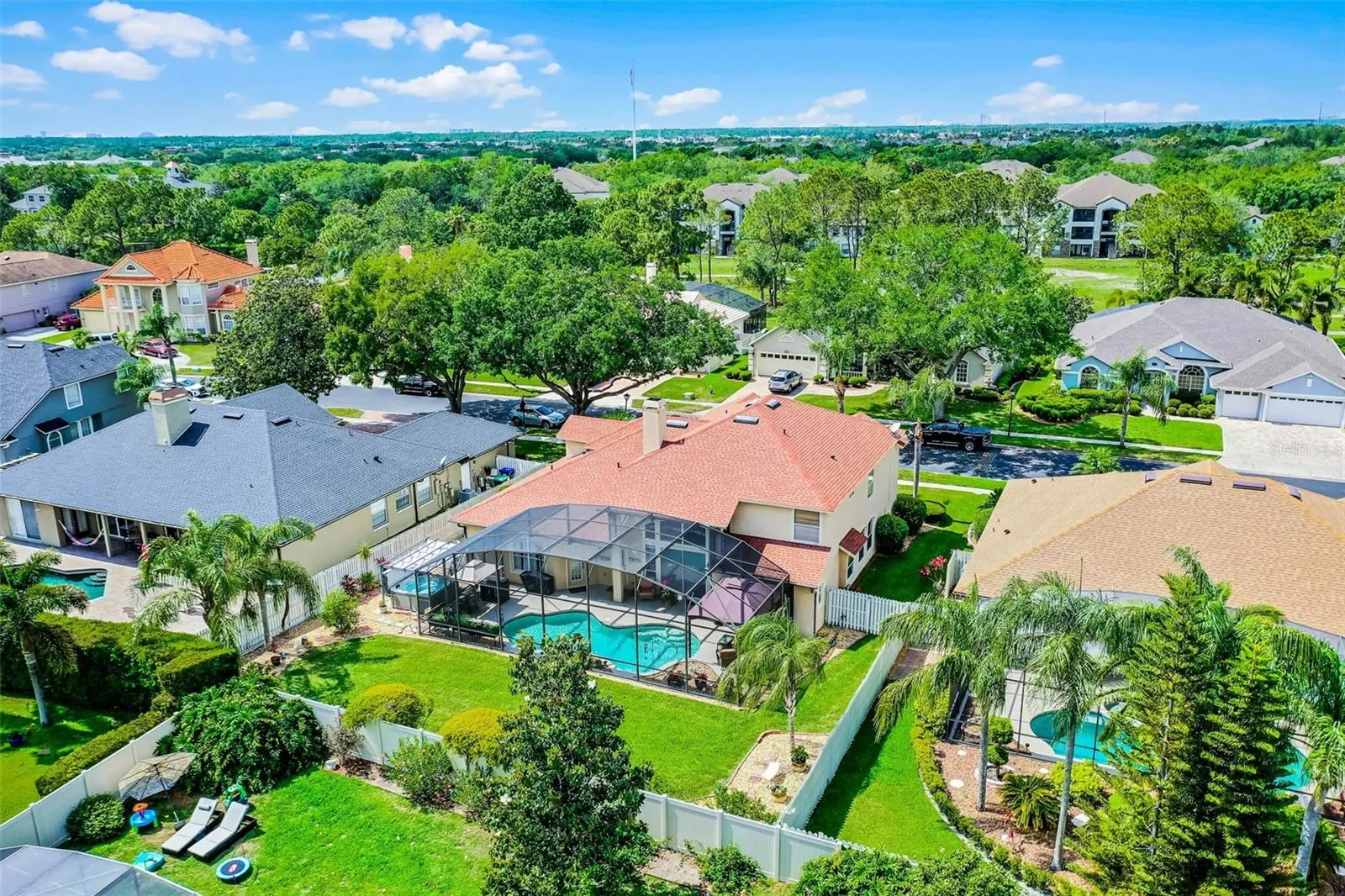 3033 ZAHARIAS DR