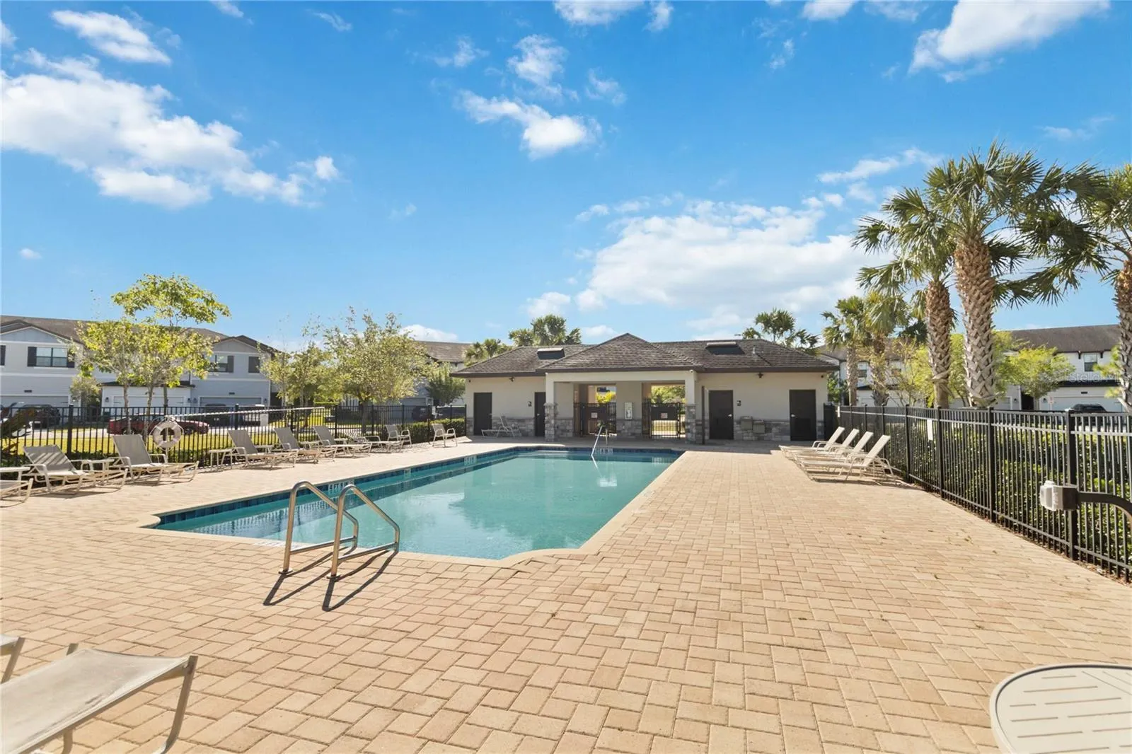 11150 WHISTLING PINE WAY