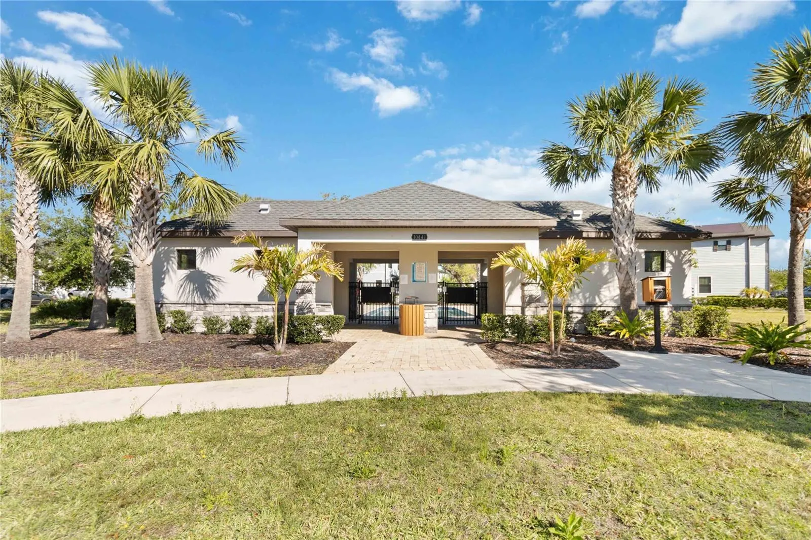 11150 WHISTLING PINE WAY