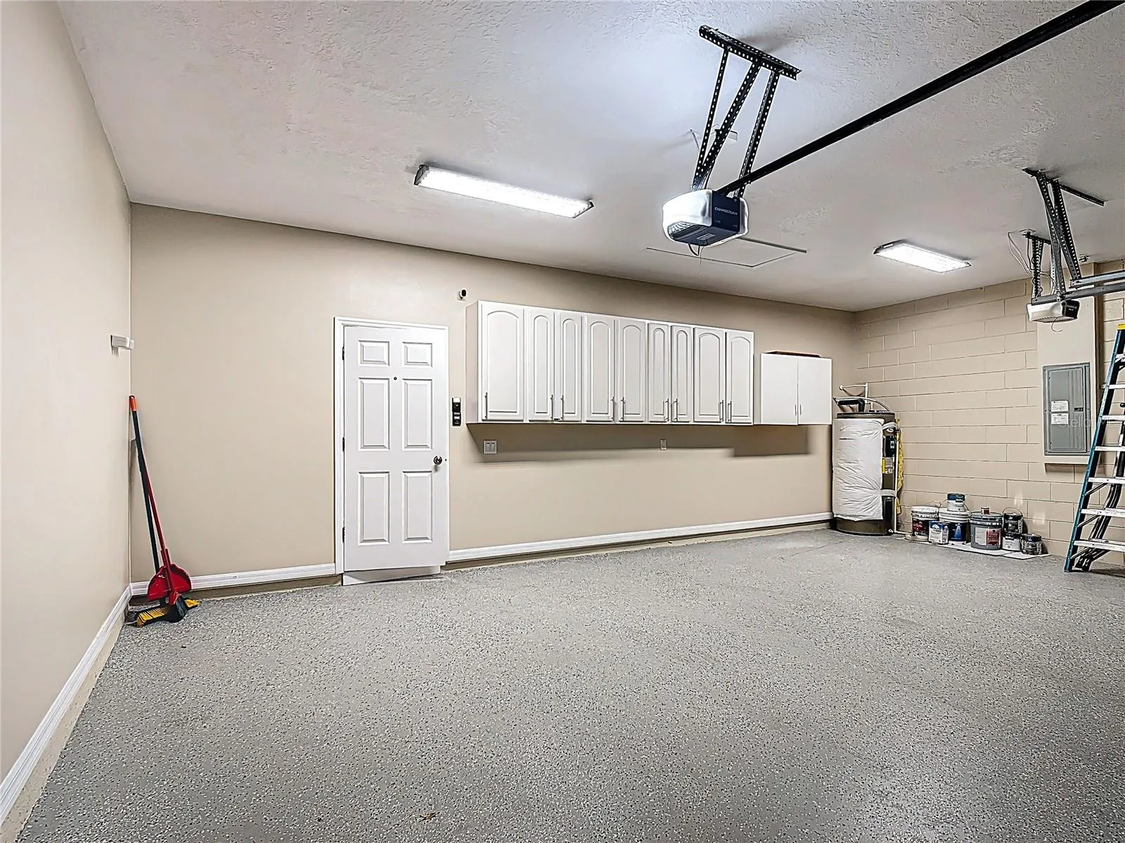 13139 PALOMA DR