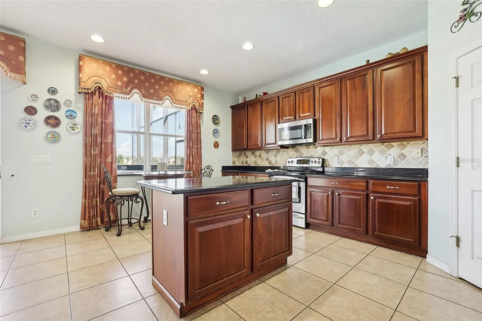 14819 BRAYWOOD TRL