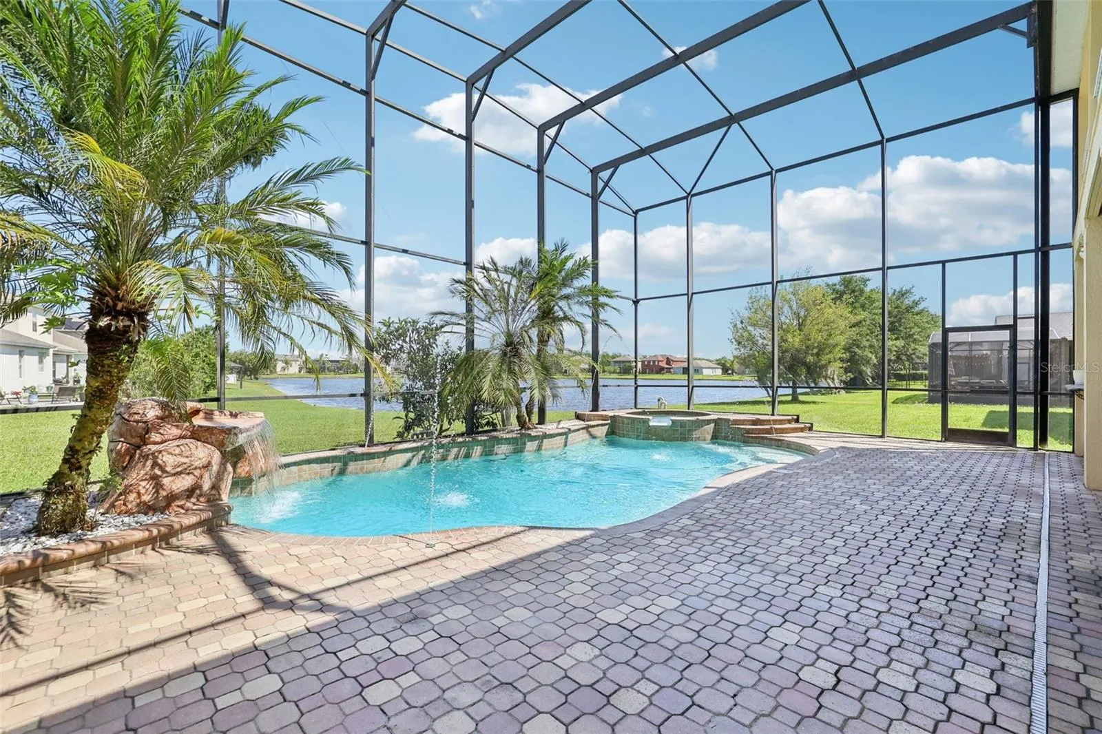 14819 BRAYWOOD TRL