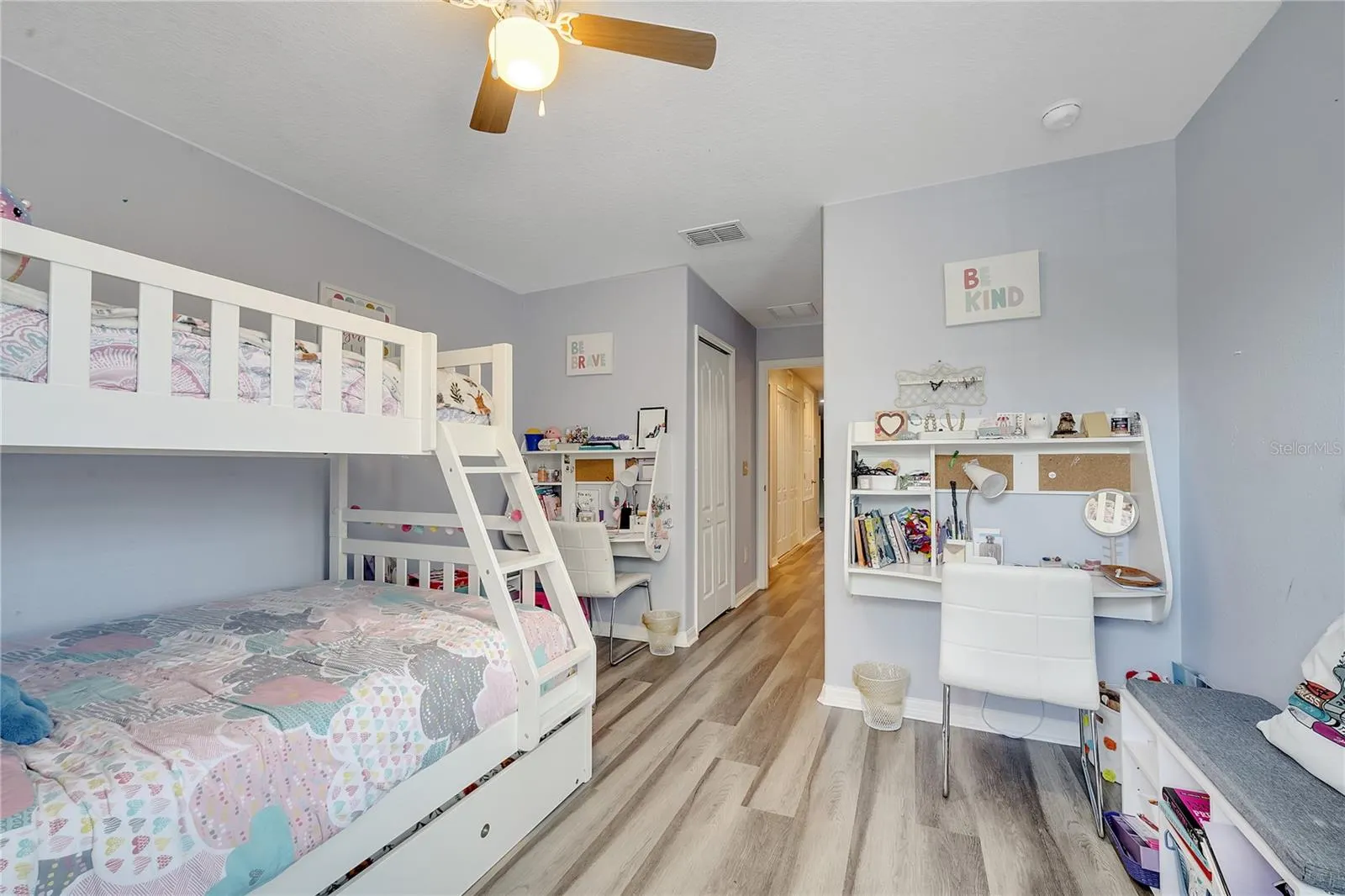 3166 RODRICK CIR