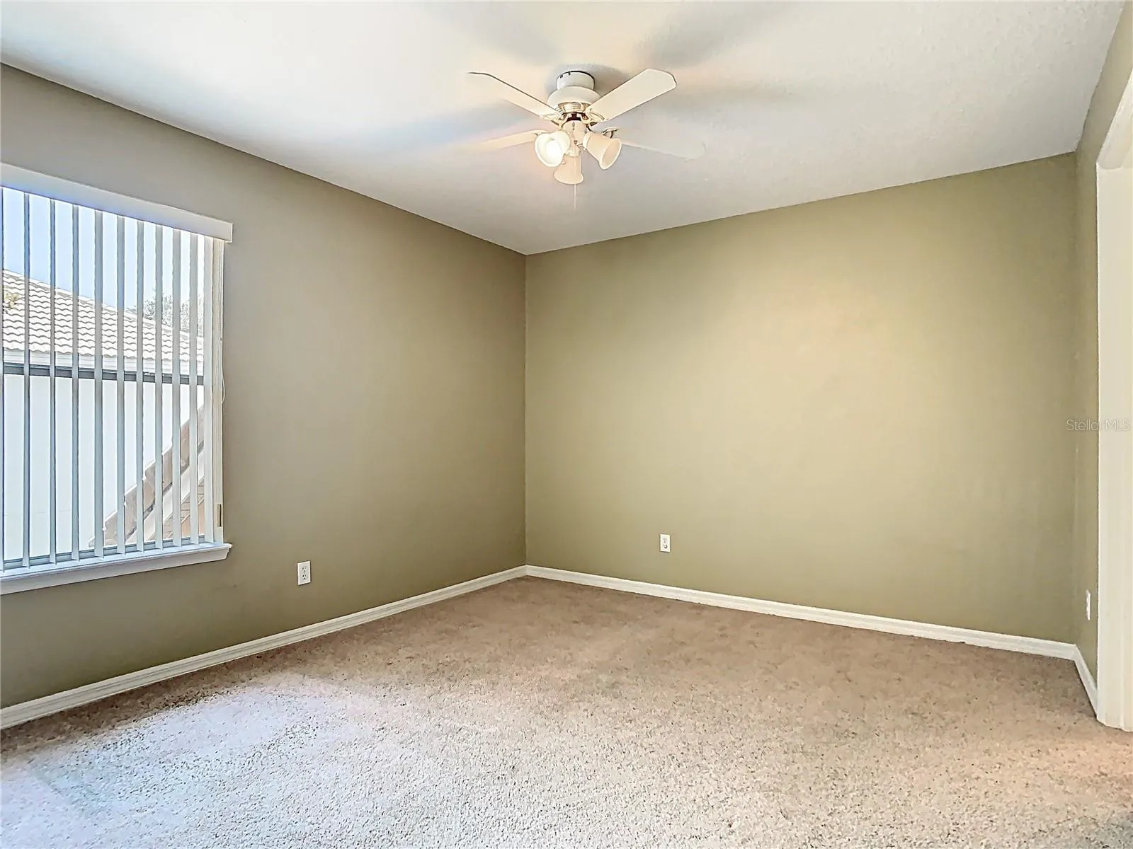3020 ZAHARIAS DR
