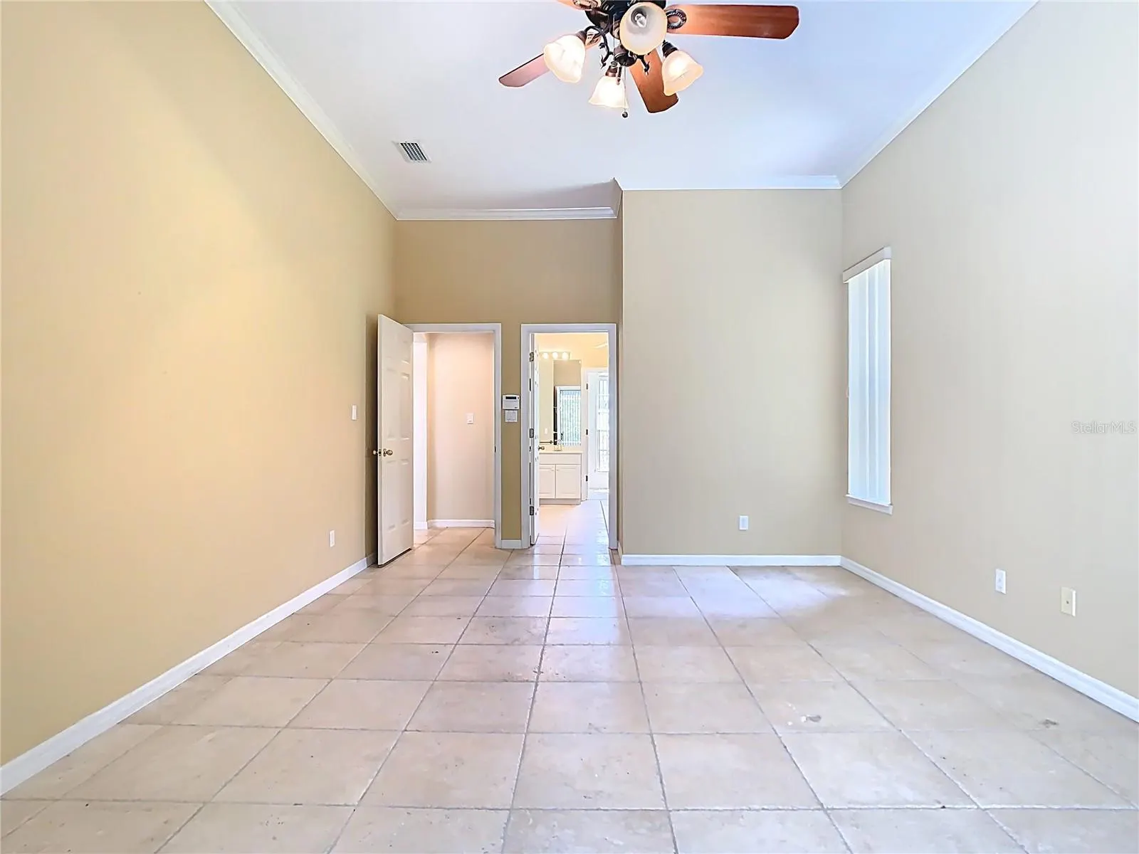 3020 ZAHARIAS DR