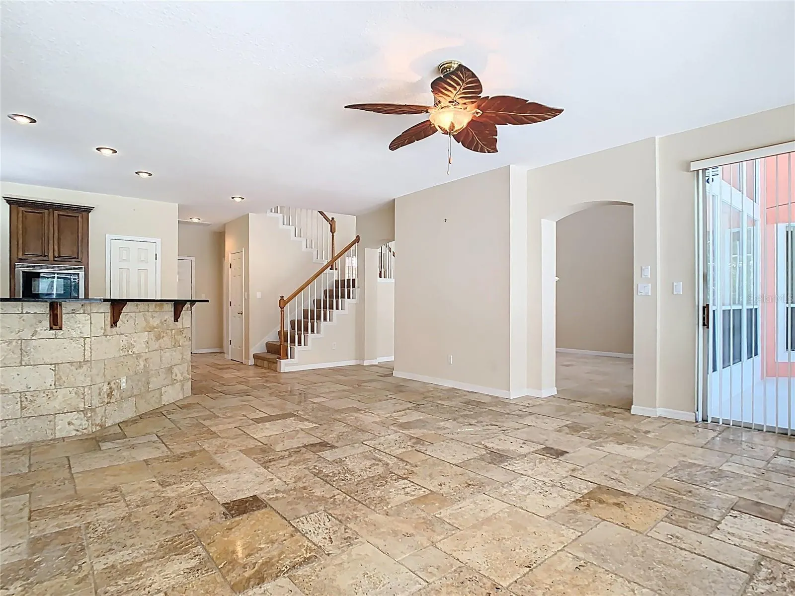 3020 ZAHARIAS DR