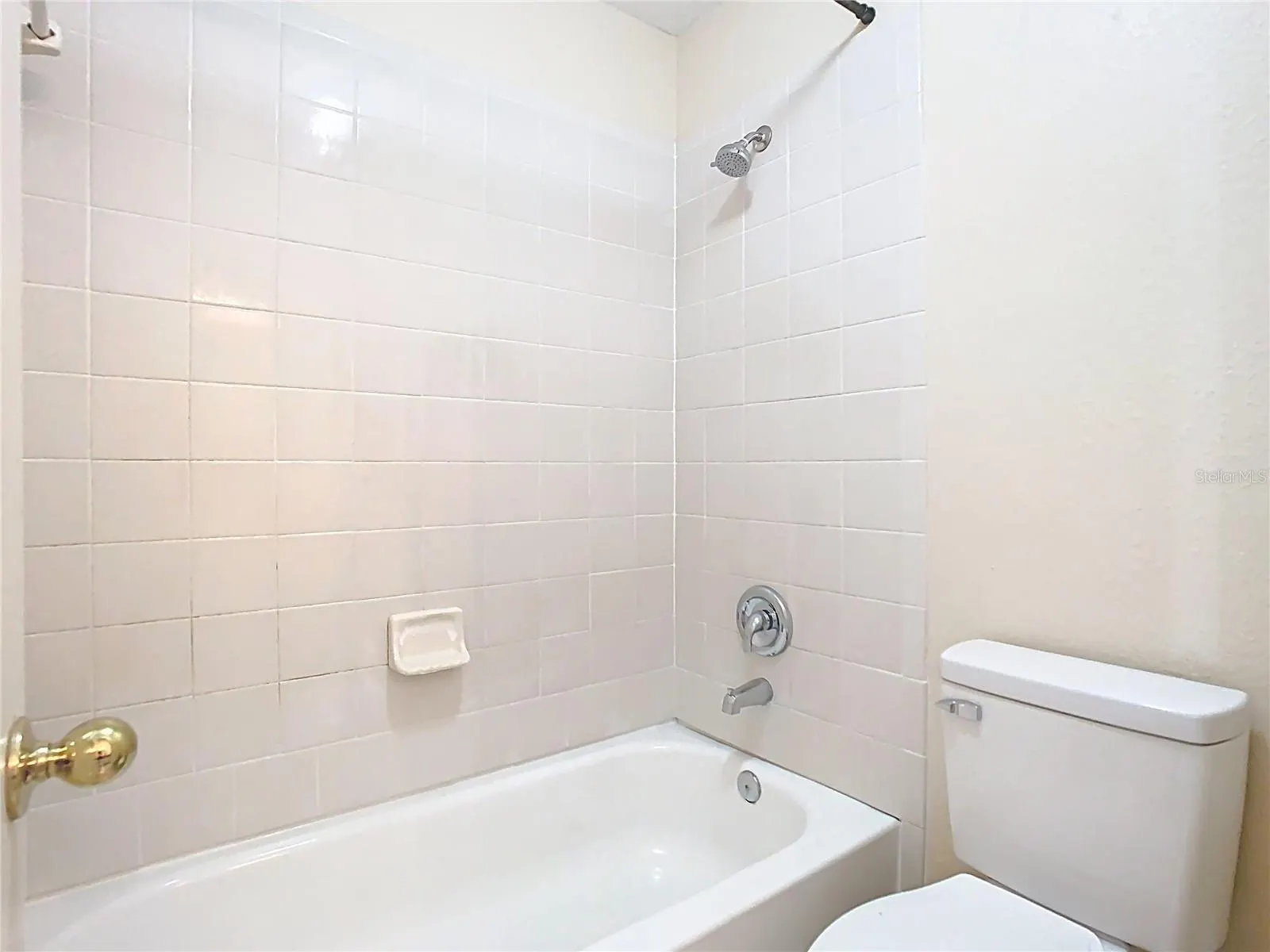 3020 ZAHARIAS DR