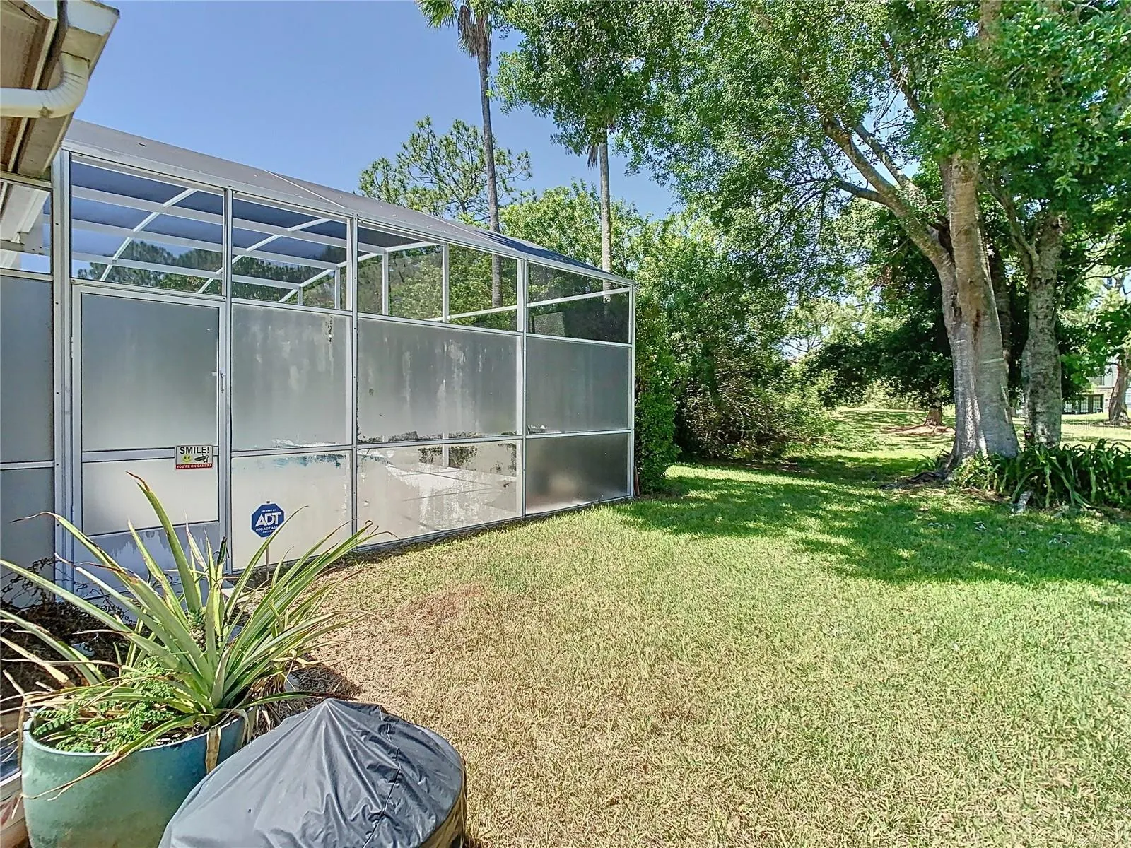 3020 ZAHARIAS DR