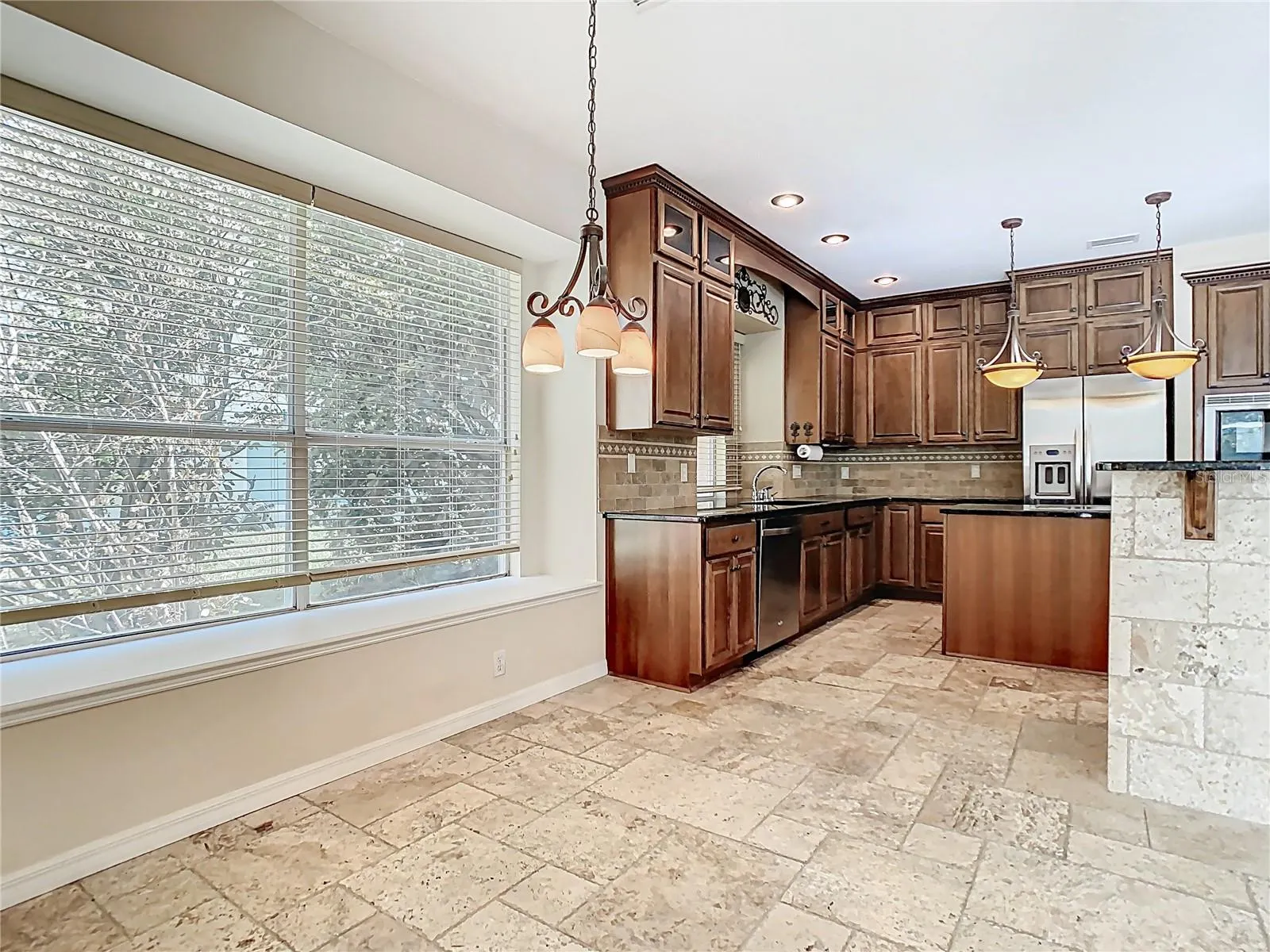 3020 ZAHARIAS DR