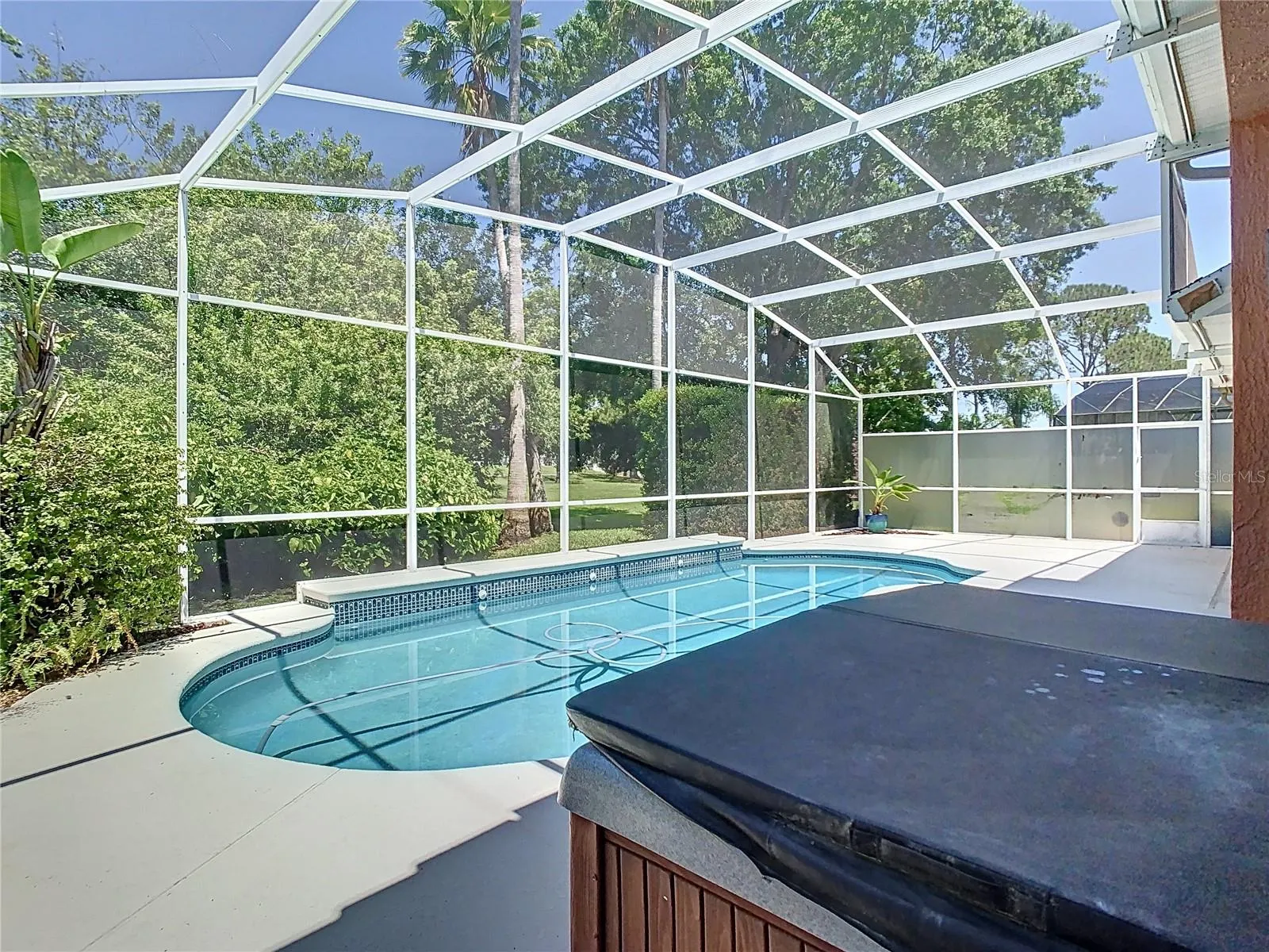 3020 ZAHARIAS DR