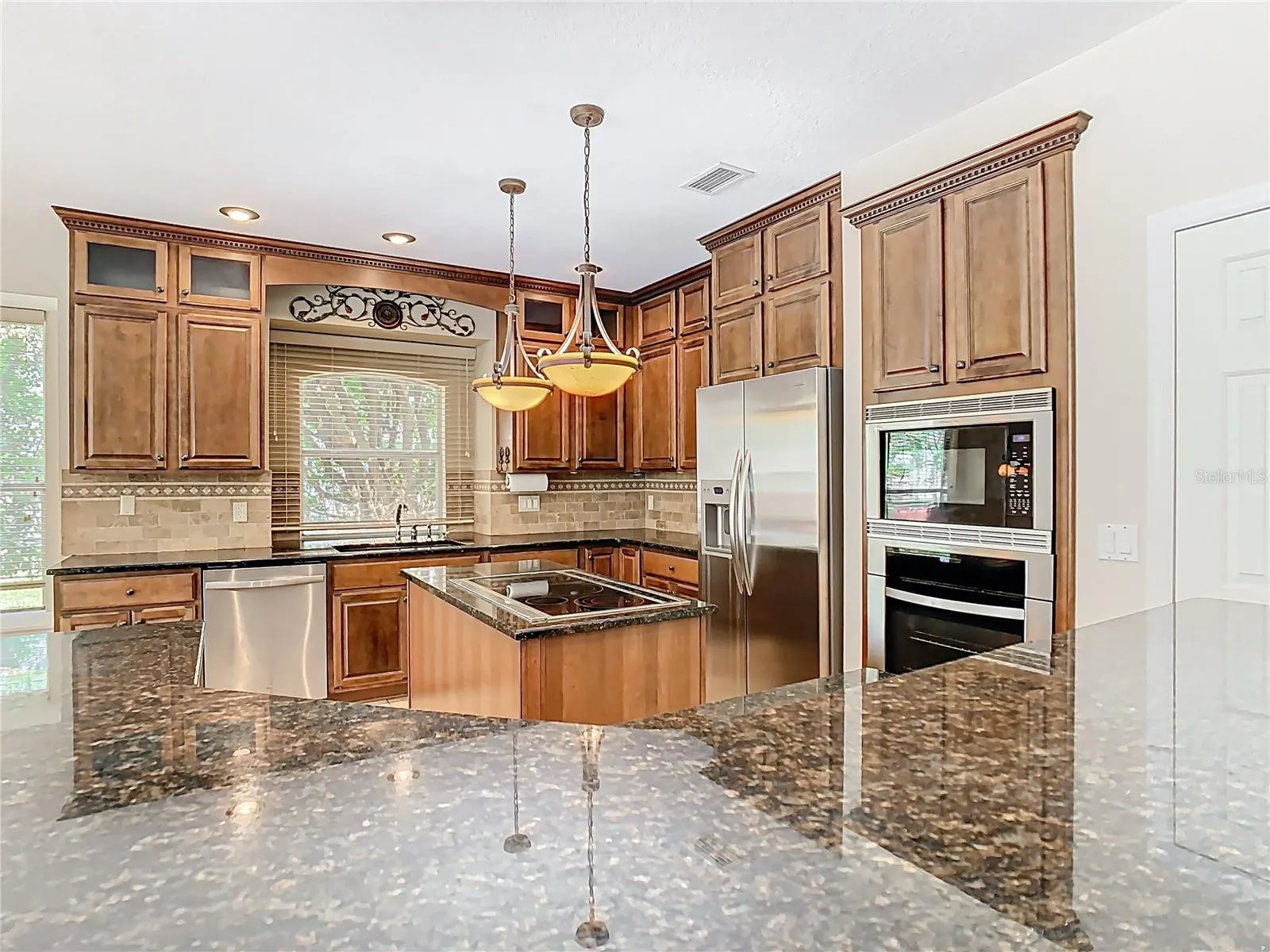 3020 ZAHARIAS DR