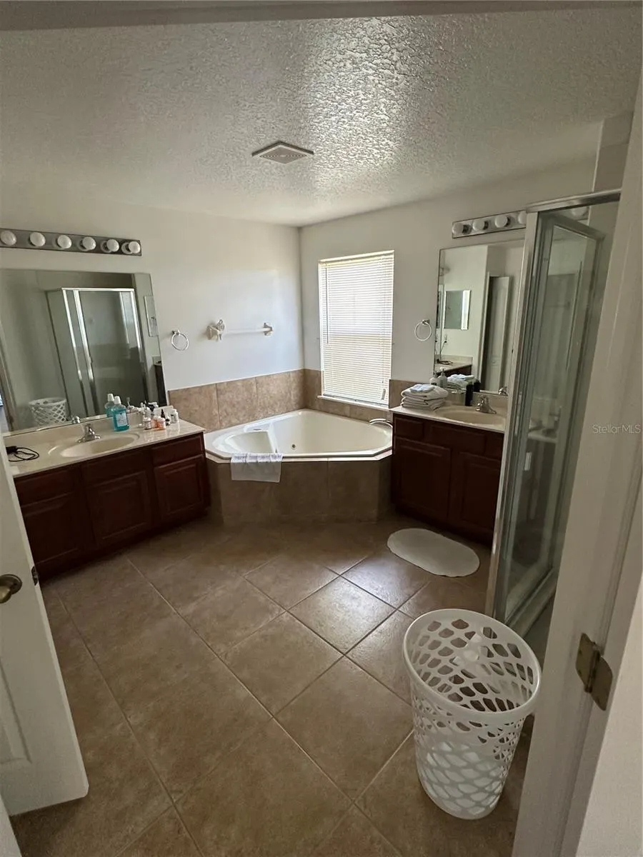 12822 MOSS PARK RIDGE DR