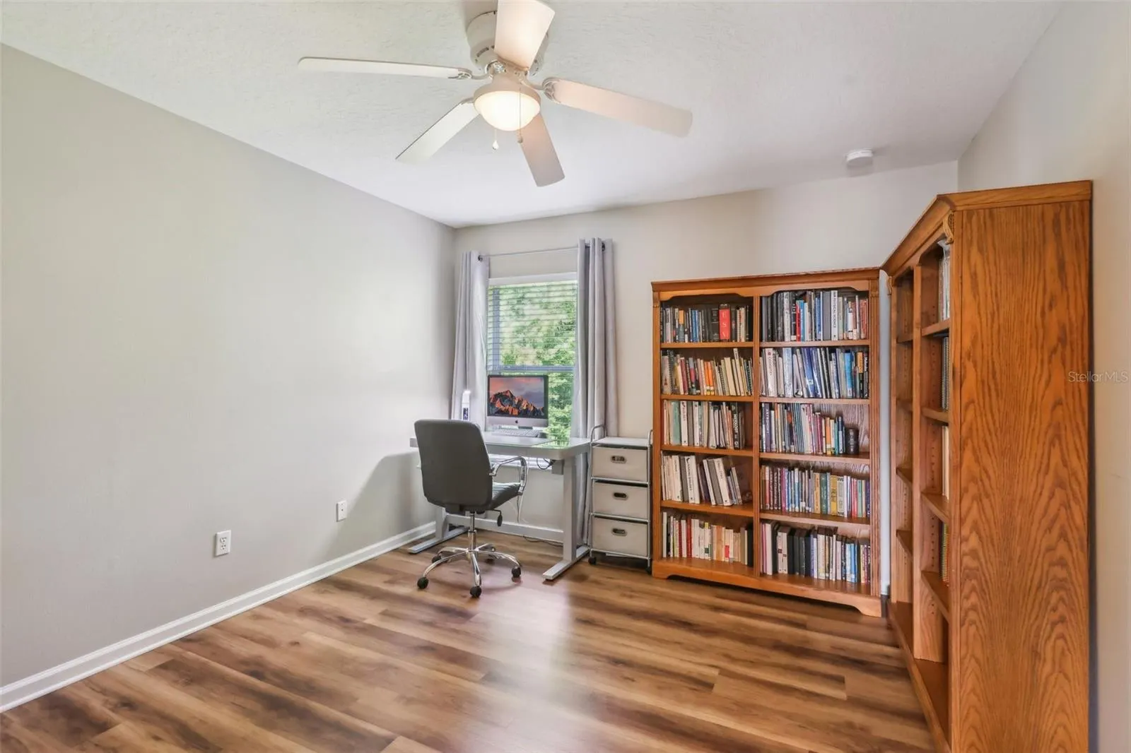 10404 PARK COMMONS DR