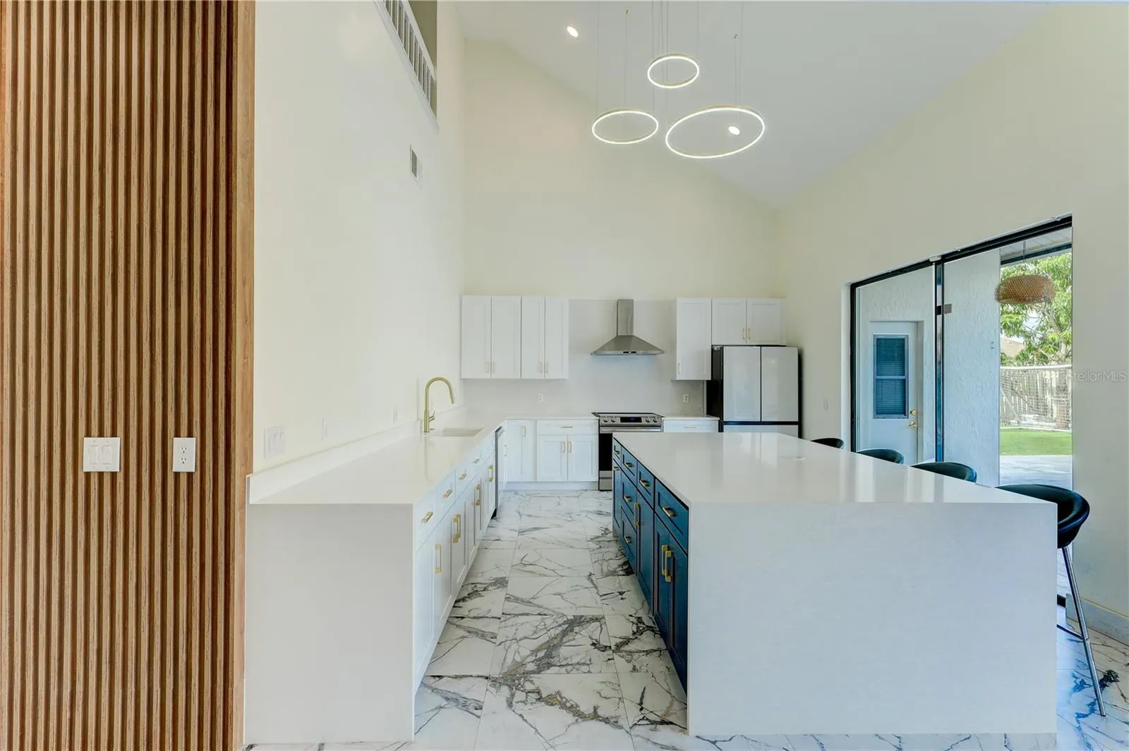 3532 AMACA CIR