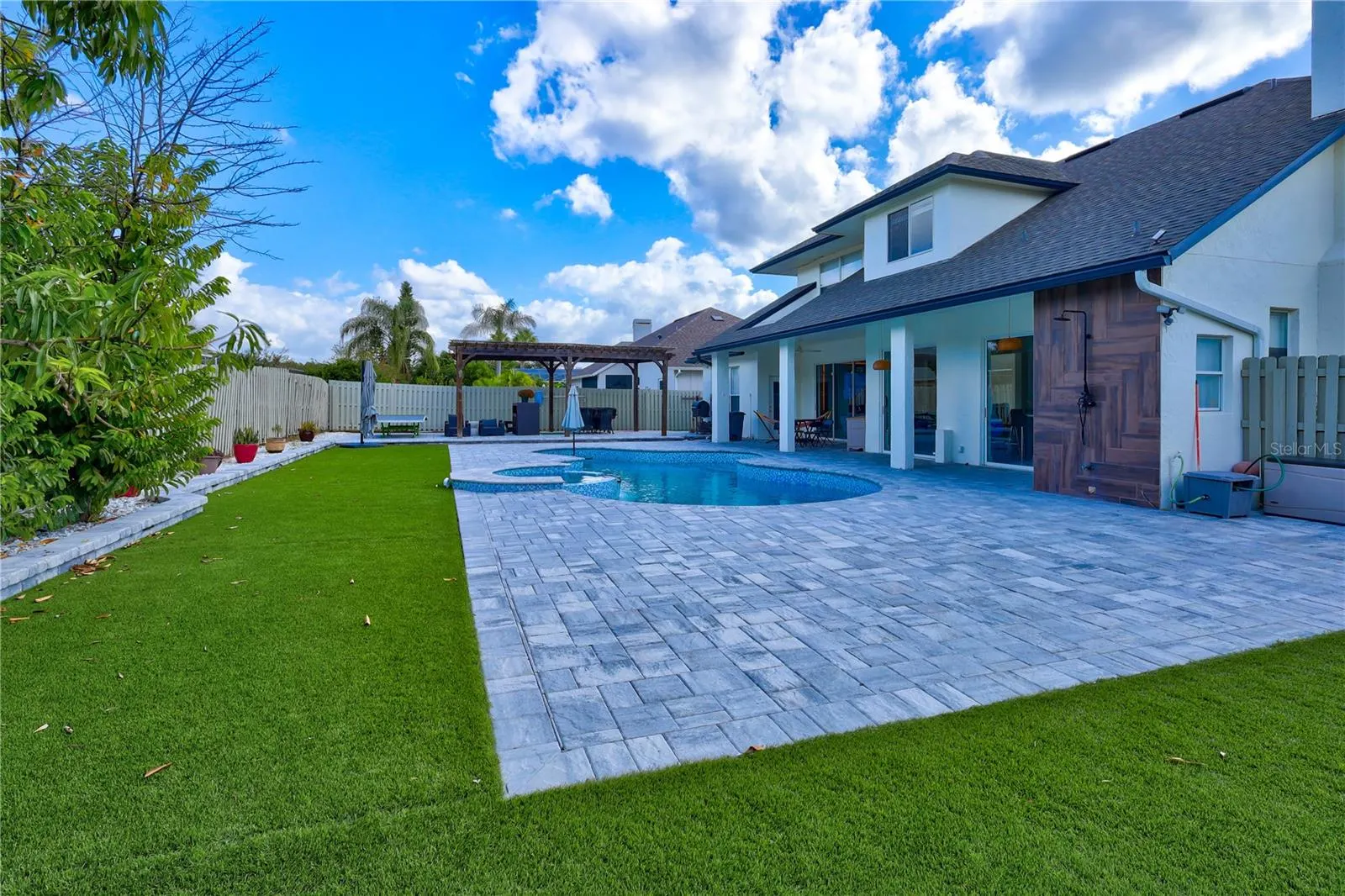 3532 AMACA CIR