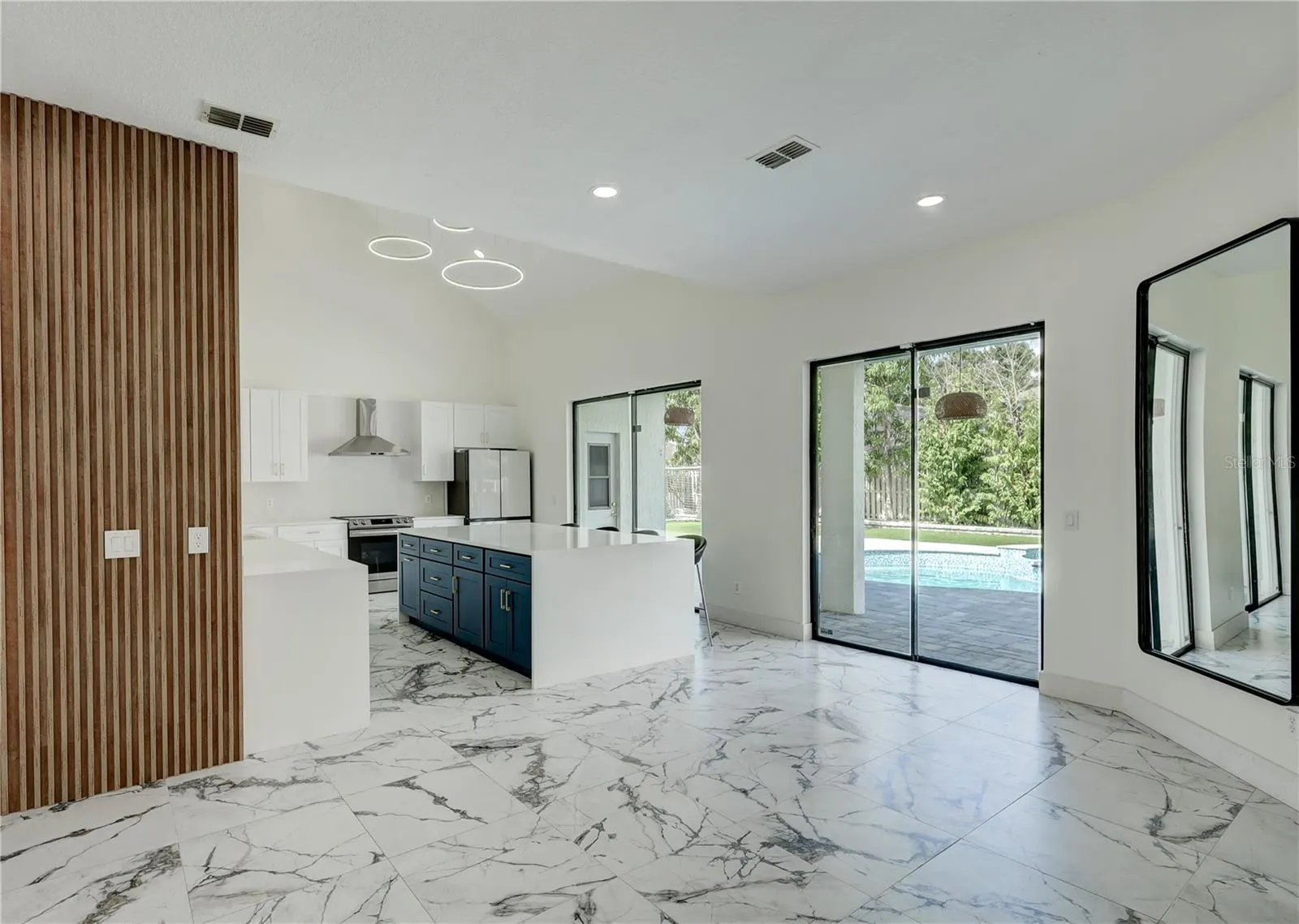 3532 AMACA CIR