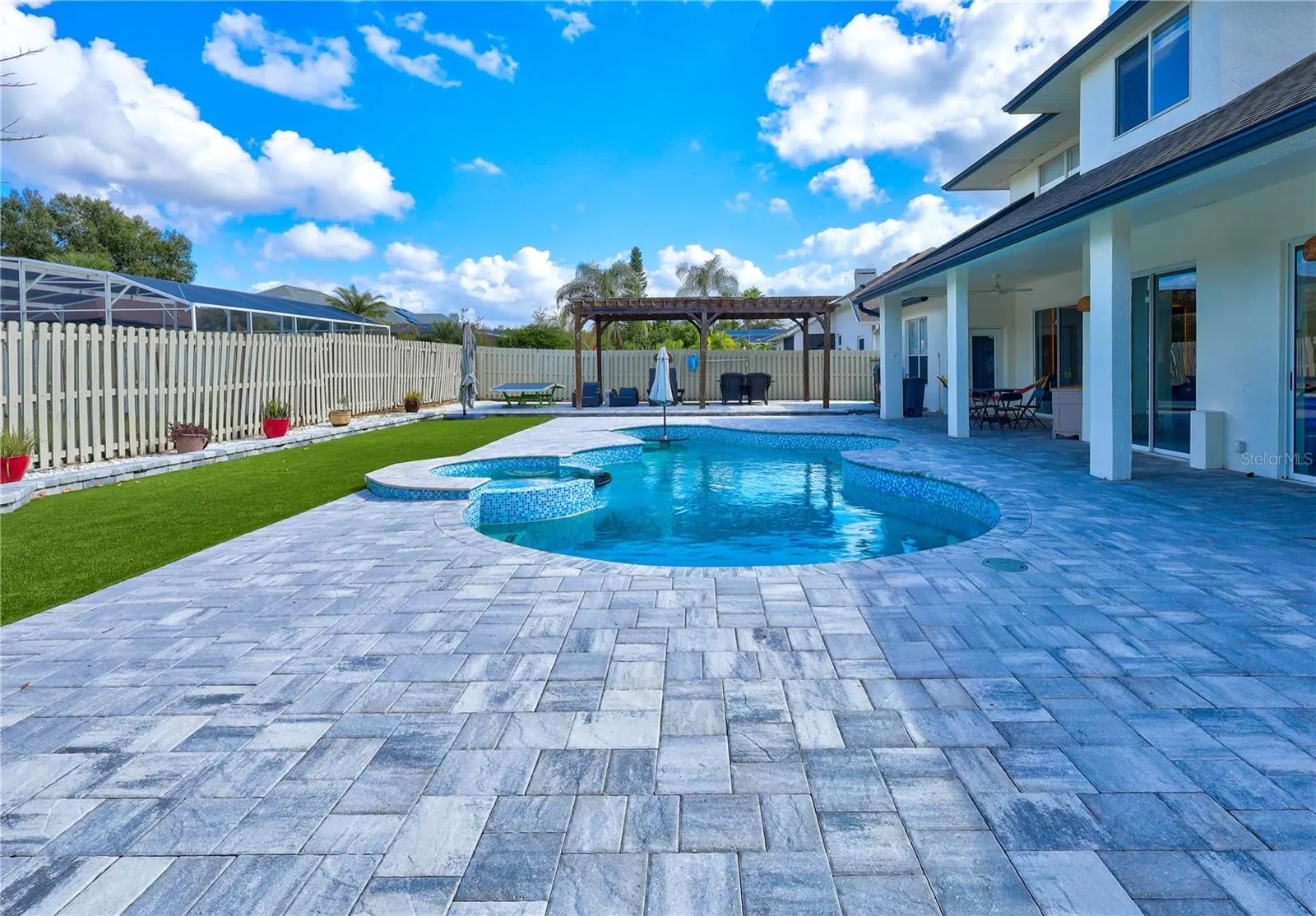 3532 AMACA CIR
