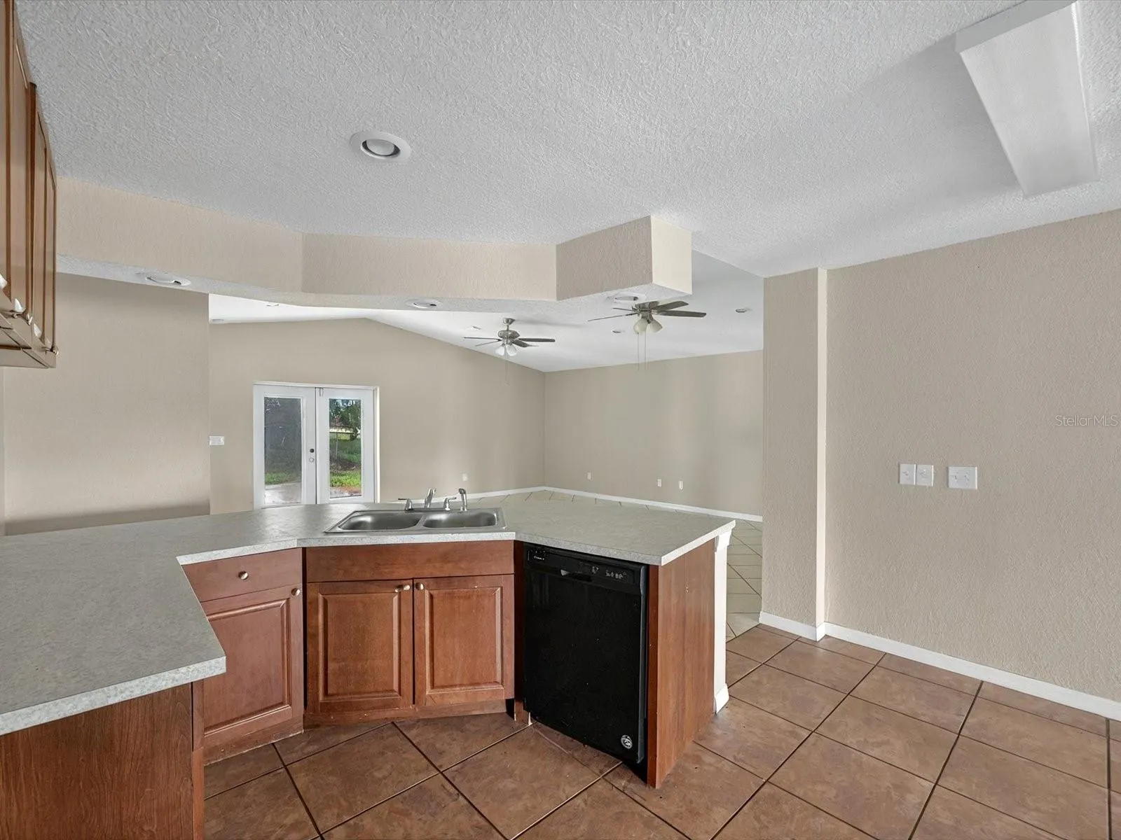 4770 MARTIN LUTHER KING DR
