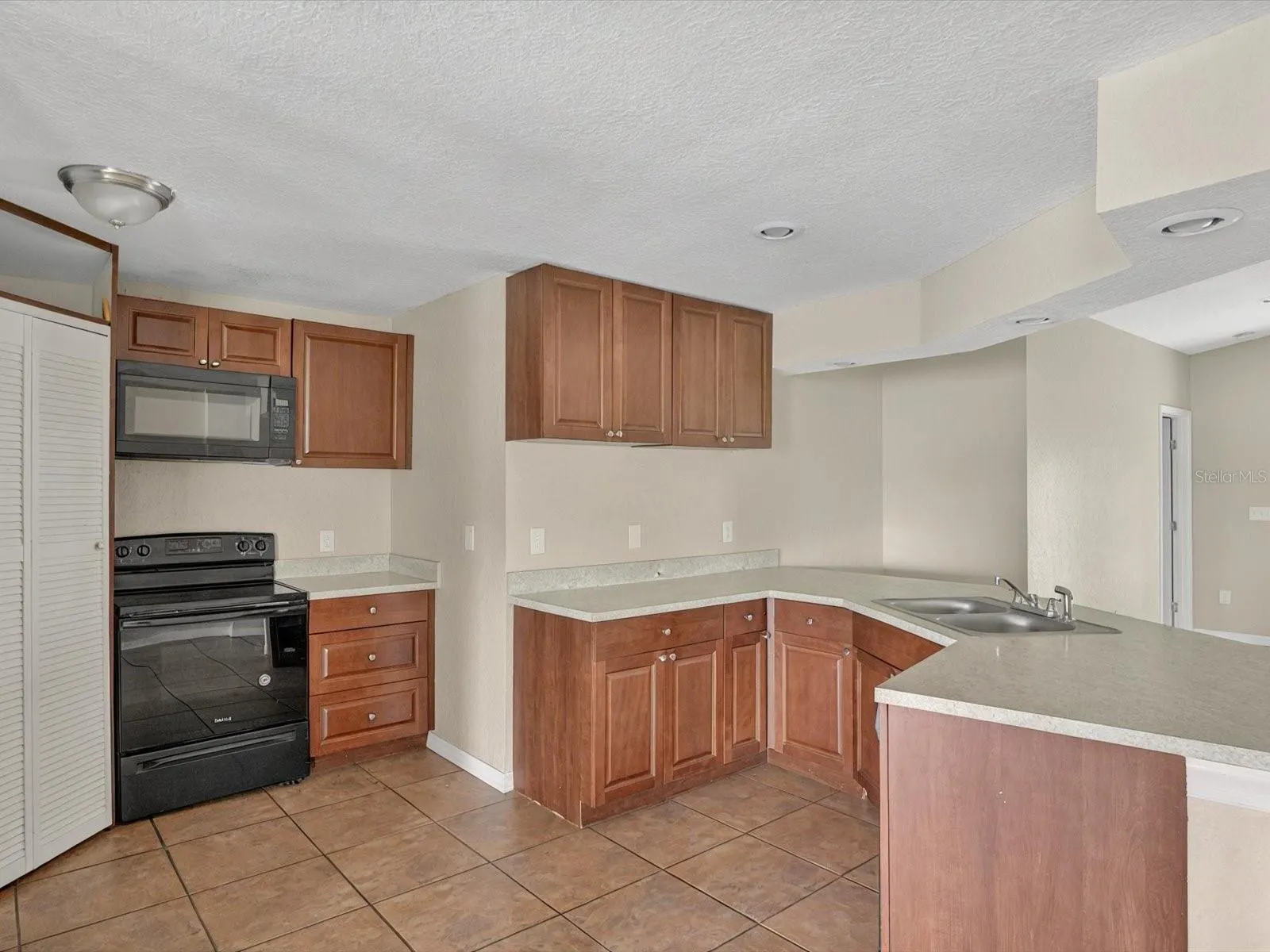 4770 MARTIN LUTHER KING DR