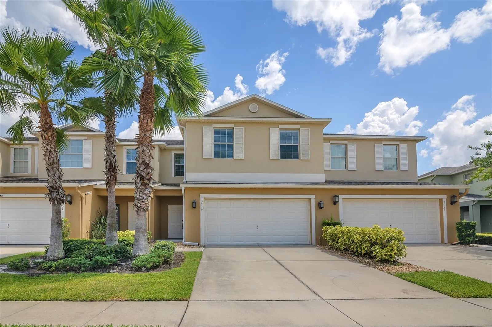 3530 RODRICK CIR