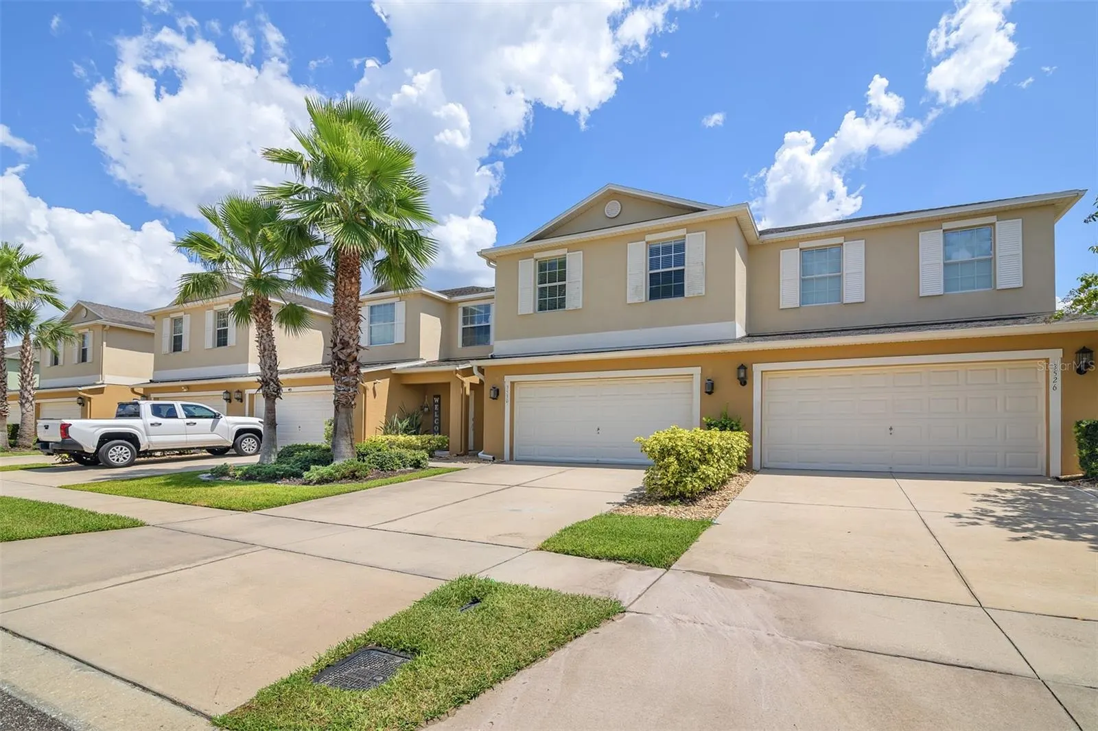 3530 RODRICK CIR