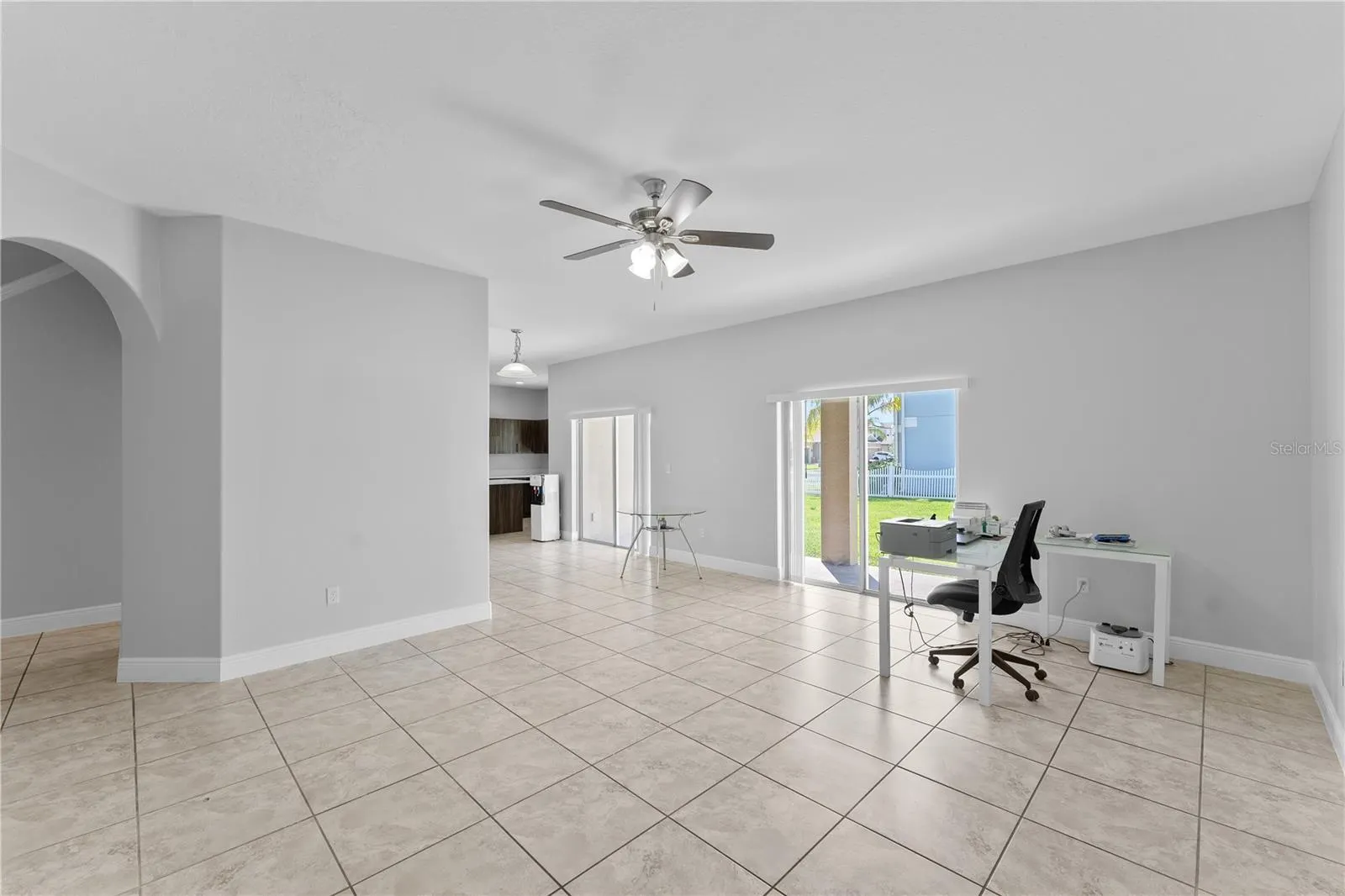 1902 HAILSHAM CT