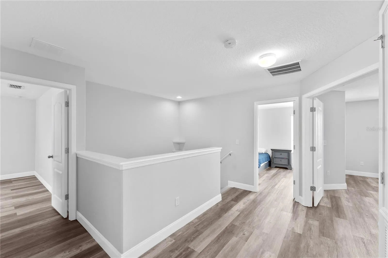1902 HAILSHAM CT