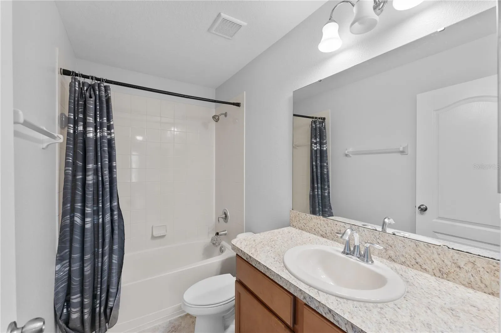 1902 HAILSHAM CT