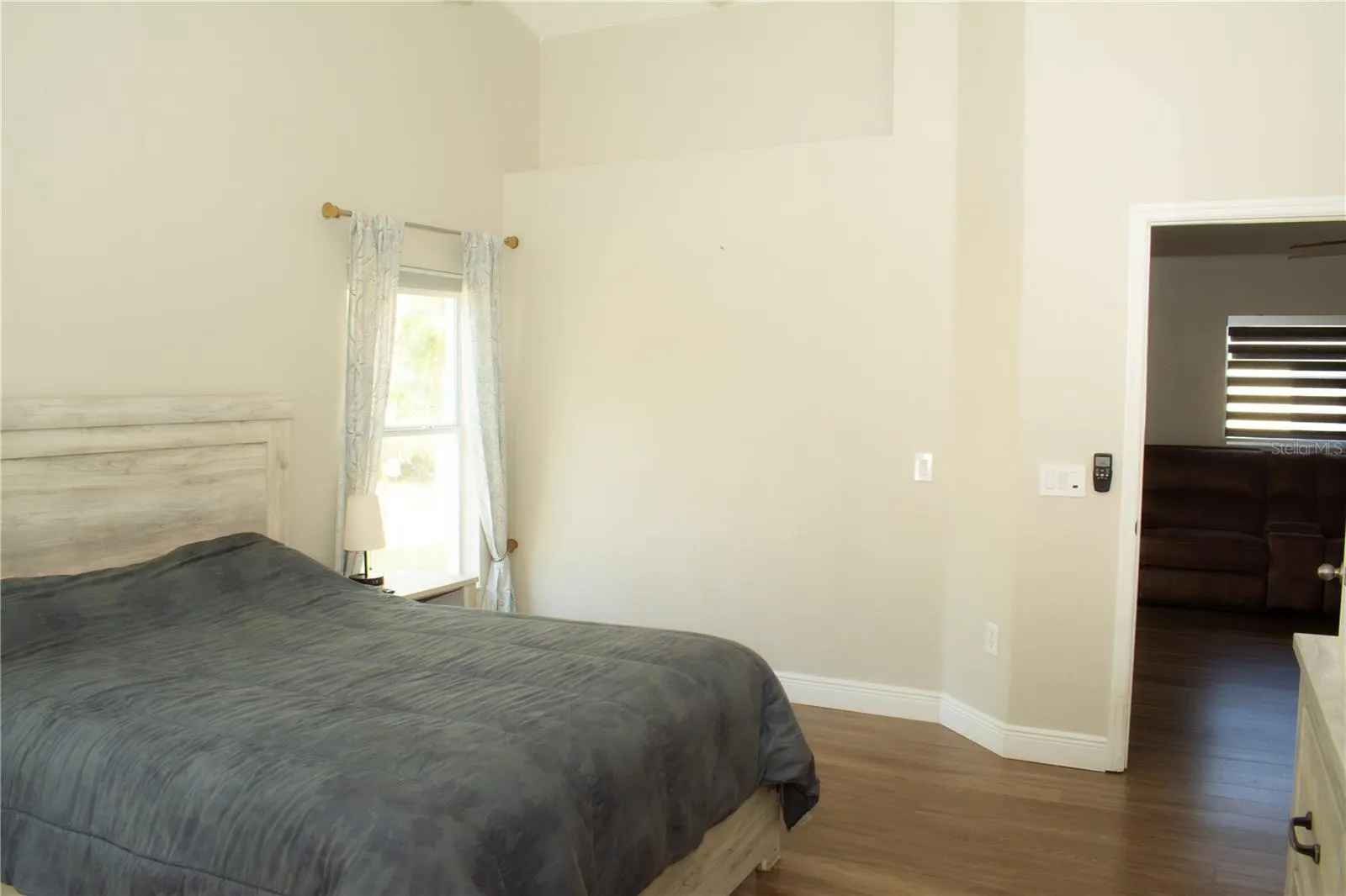 149 SOUTHAMPTON DR