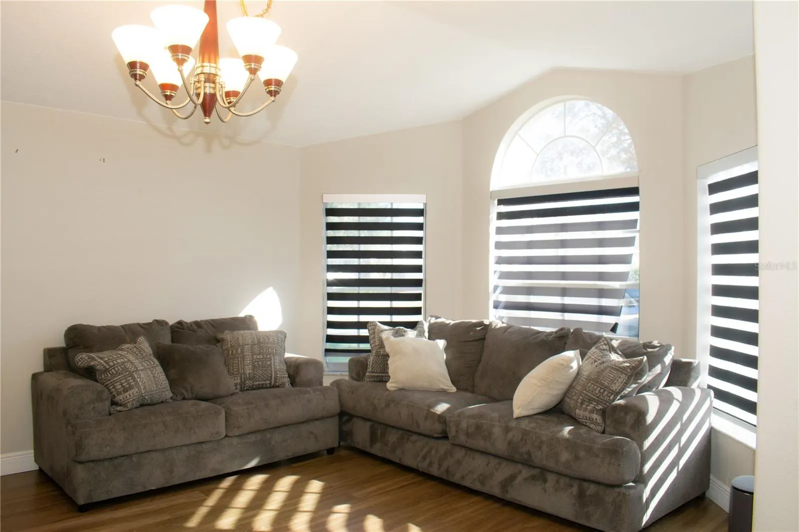 149 SOUTHAMPTON DR