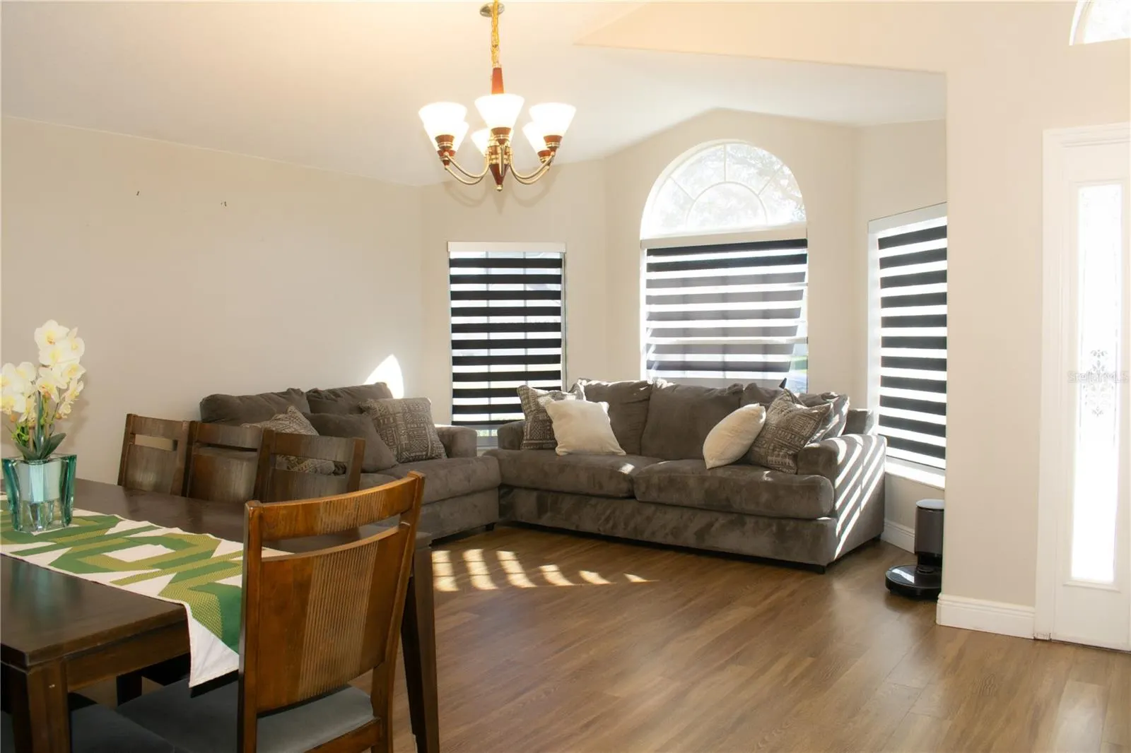149 SOUTHAMPTON DR
