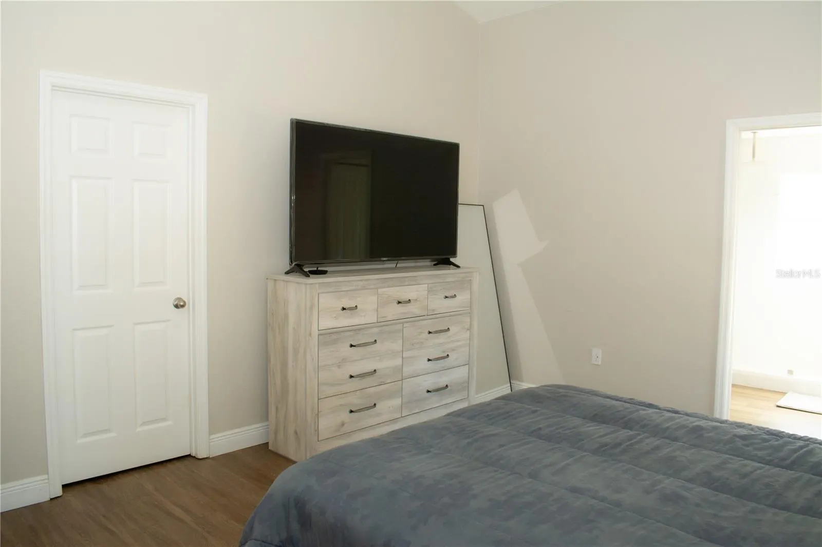 149 SOUTHAMPTON DR
