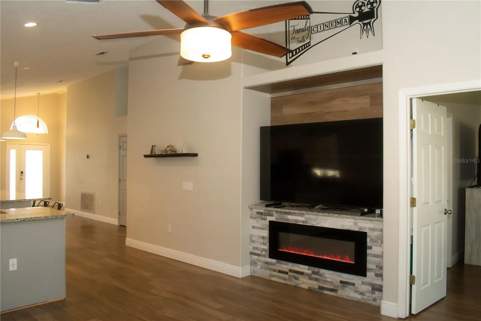 149 SOUTHAMPTON DR