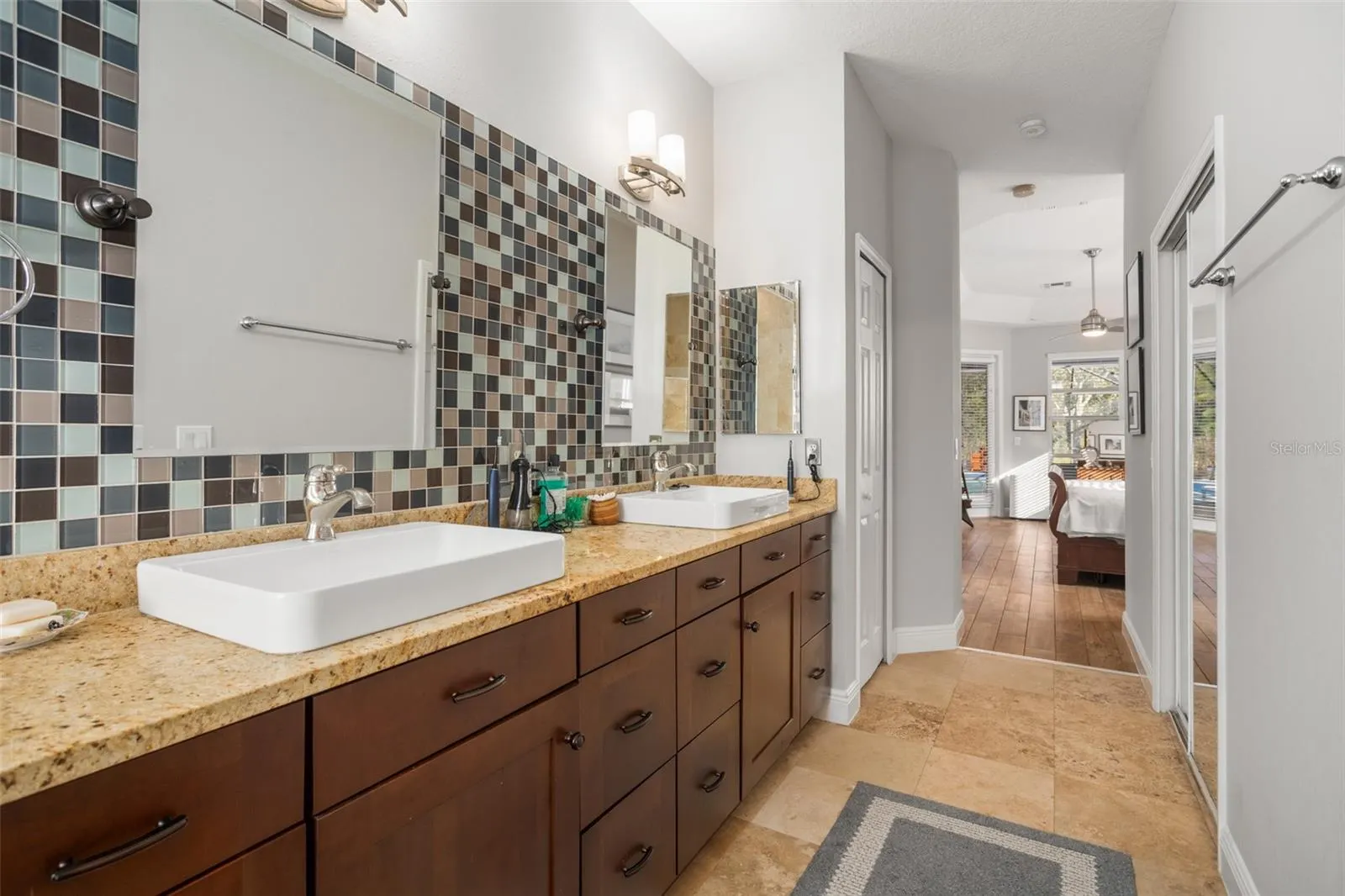 14131 ISLAMORADA DR