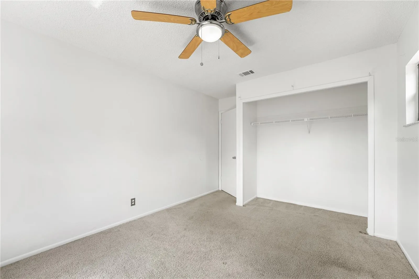 1189 RIB AVE