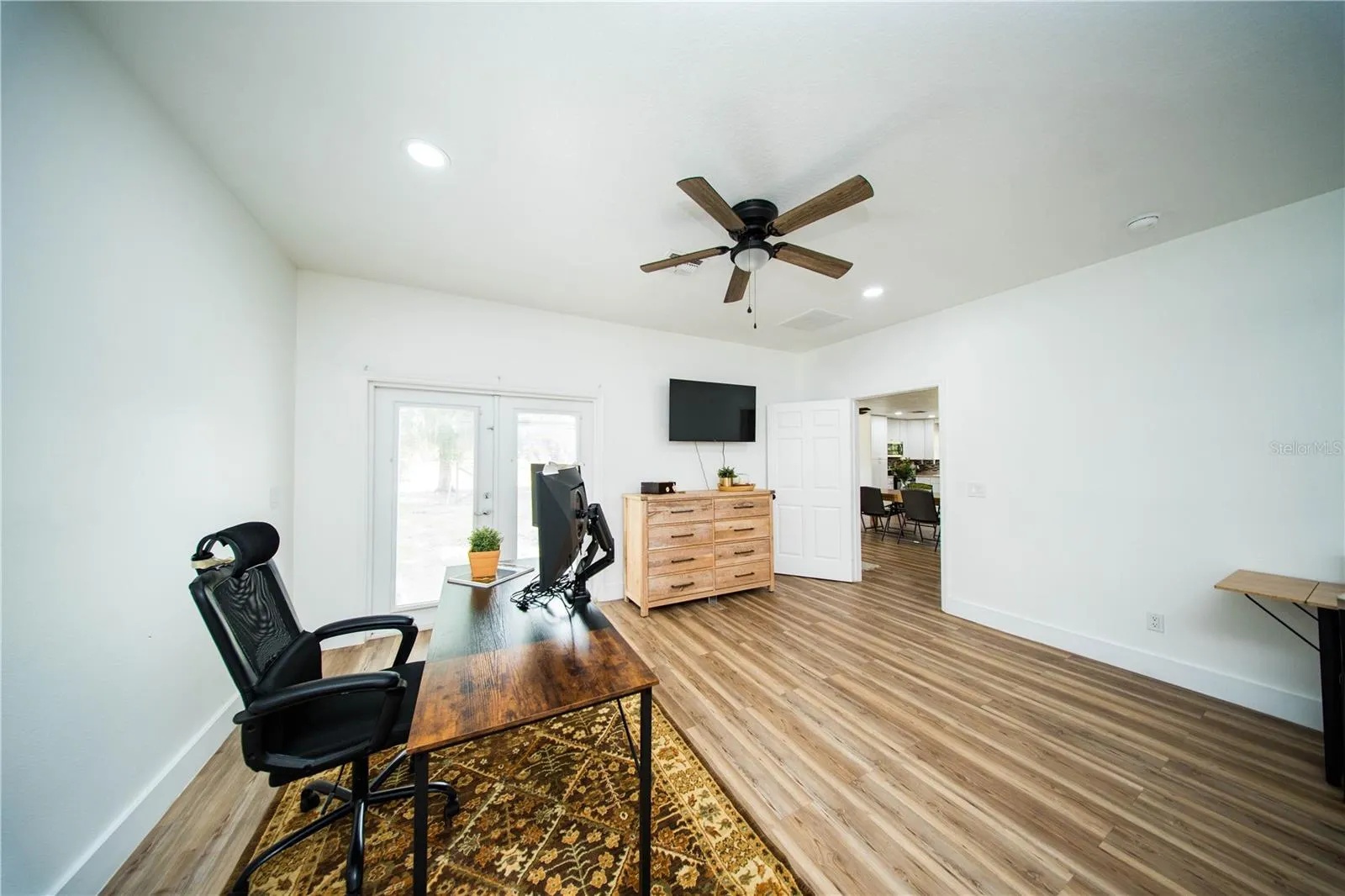 5365 RAMBLING RD