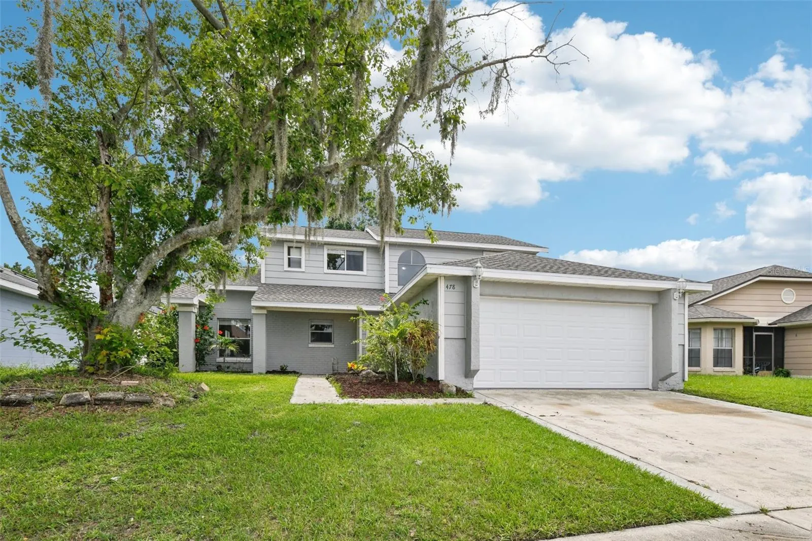 478 CHICAGO WOODS CIR