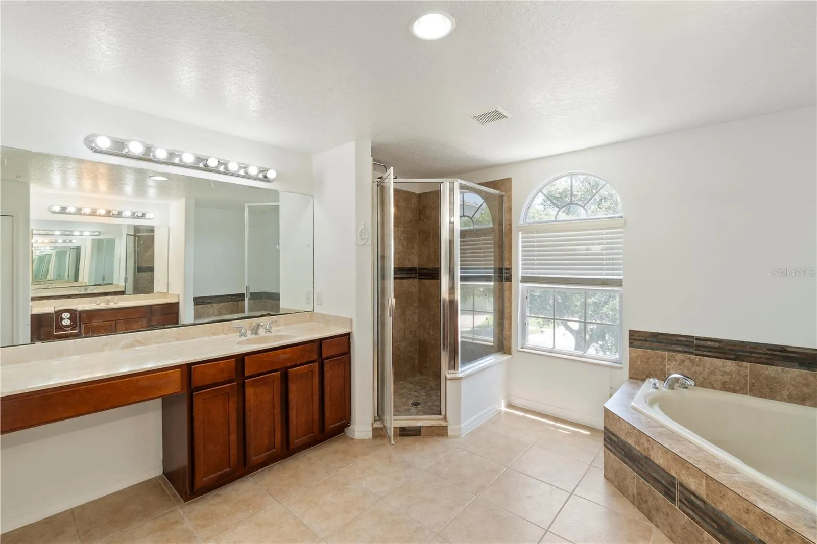 10142 SEROTINA CT