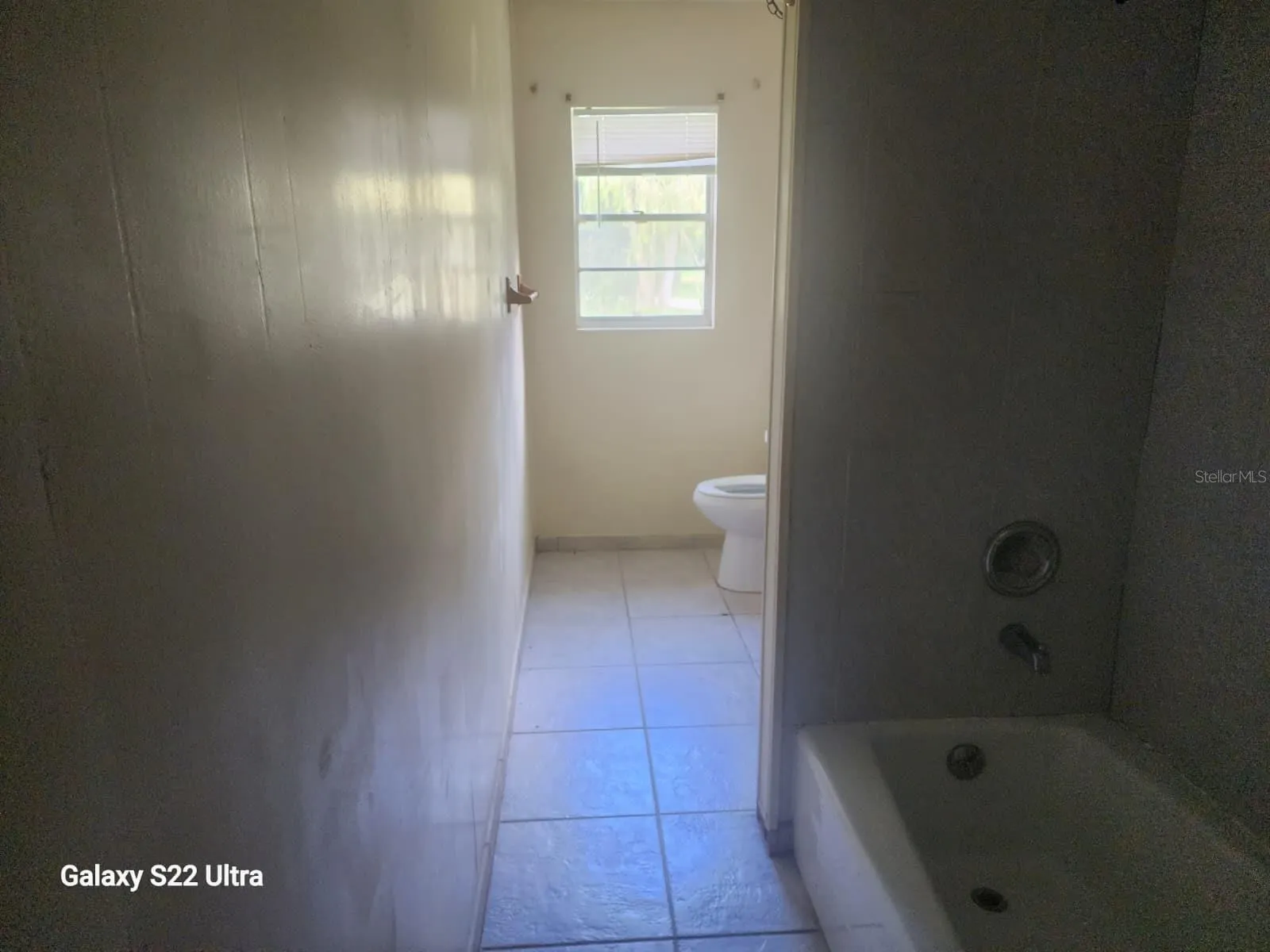1817 LOS PINOS DR