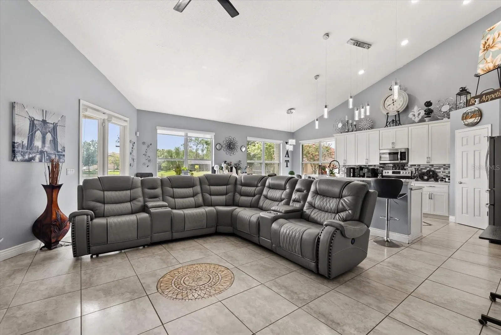 13147 MEERGATE CIR