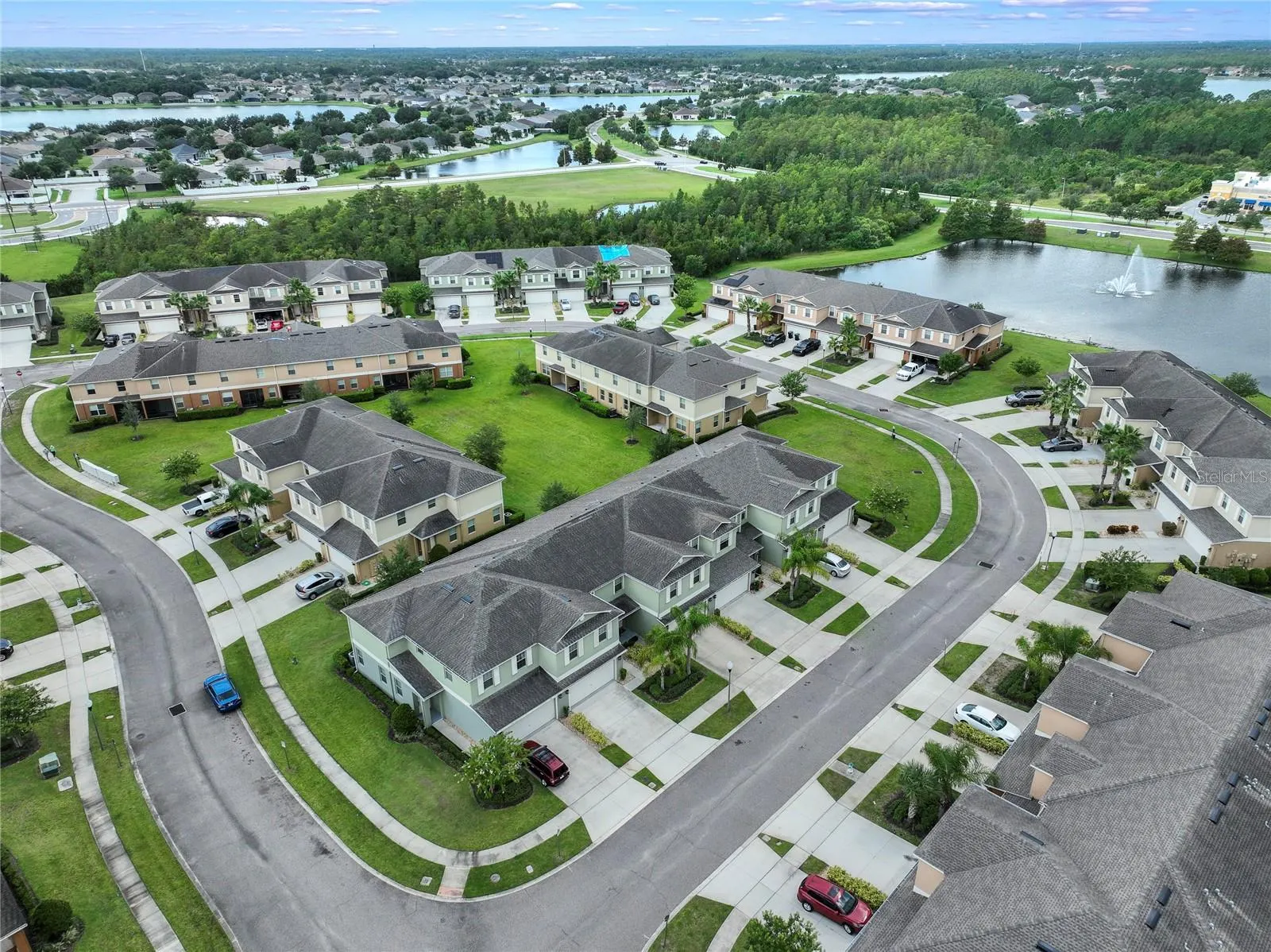 3349 RODRICK CIR