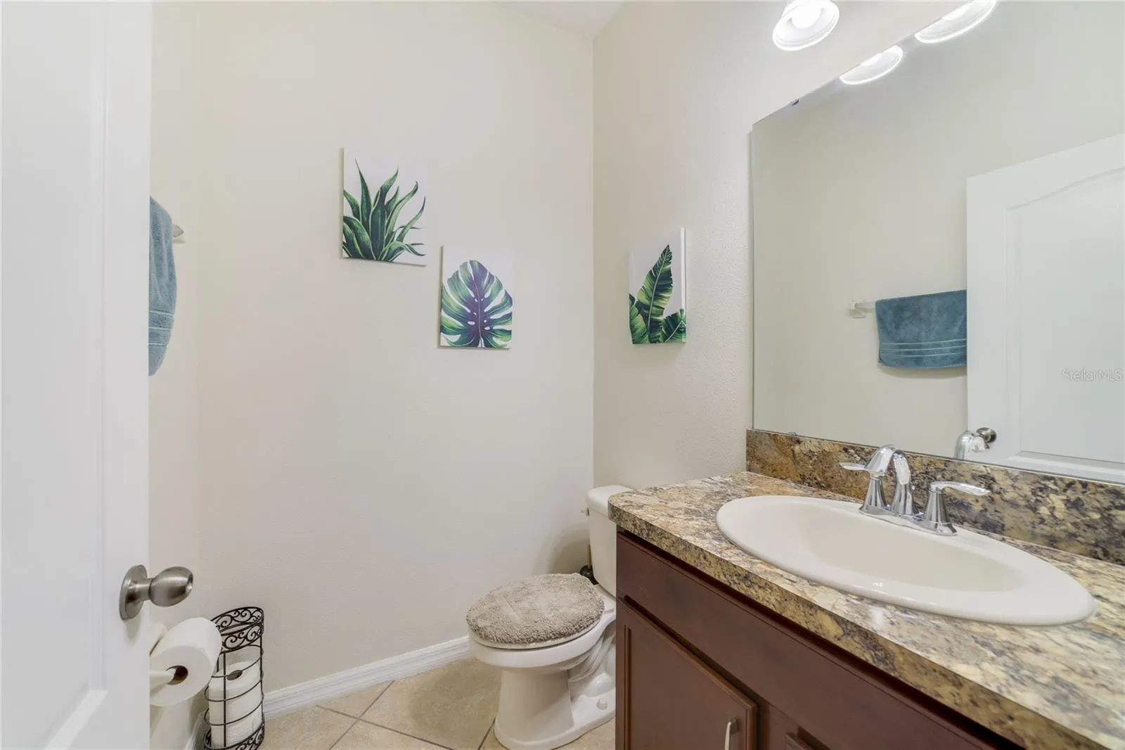 3349 RODRICK CIR