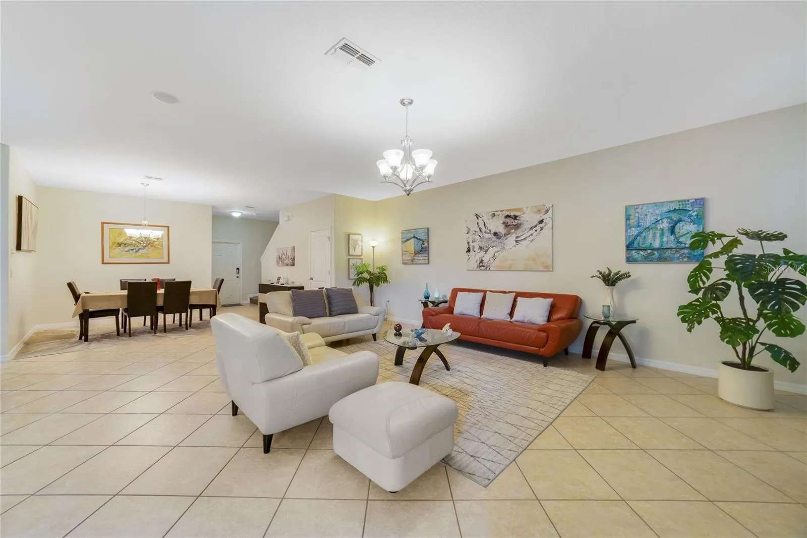 3349 RODRICK CIR