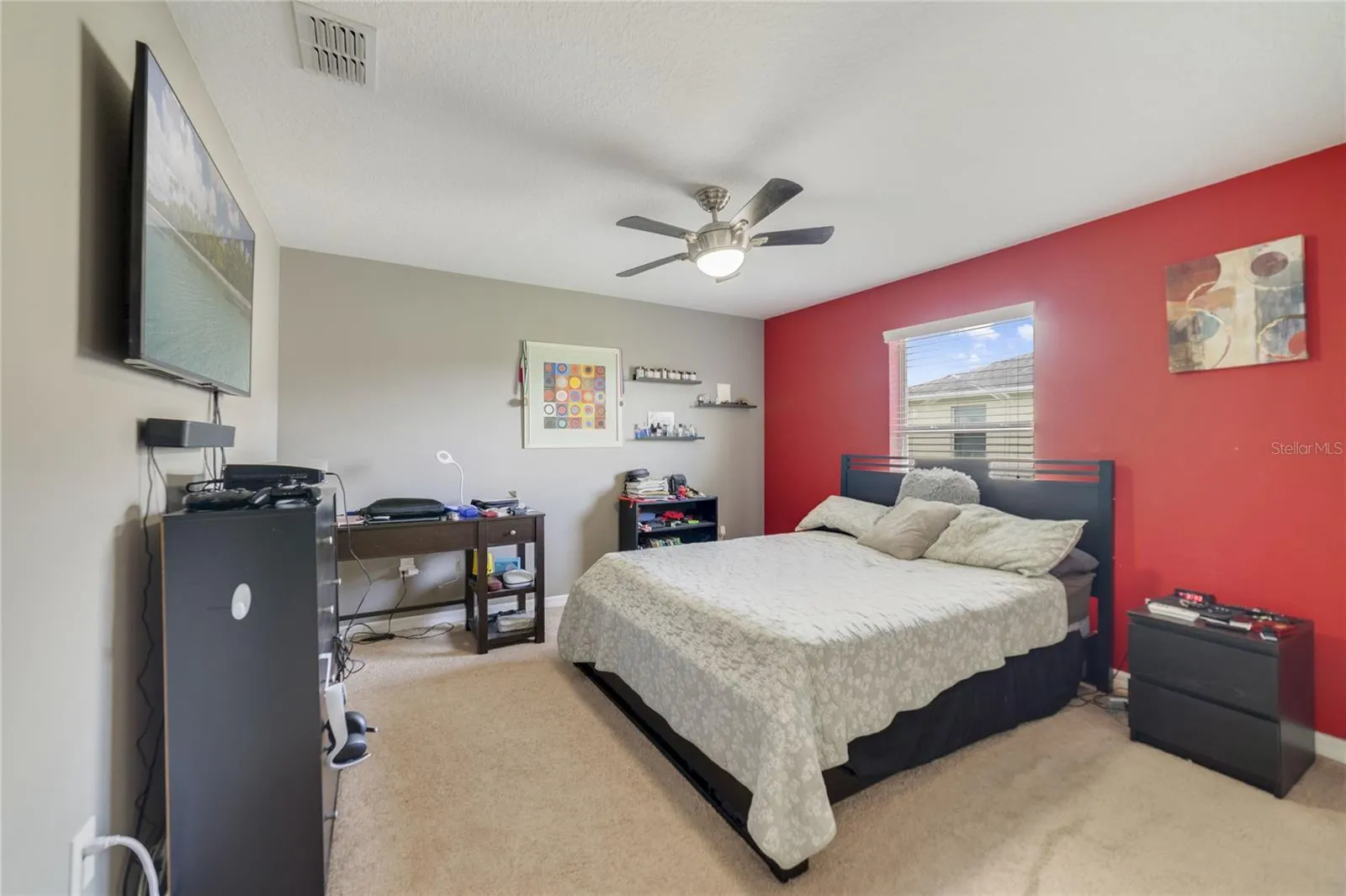 3349 RODRICK CIR