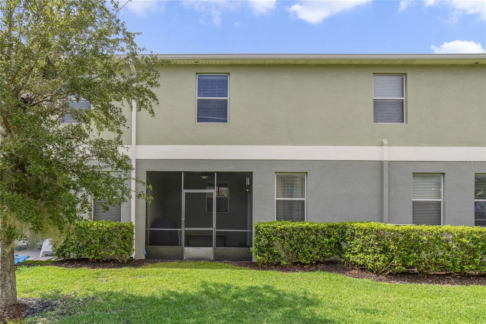 3349 RODRICK CIR